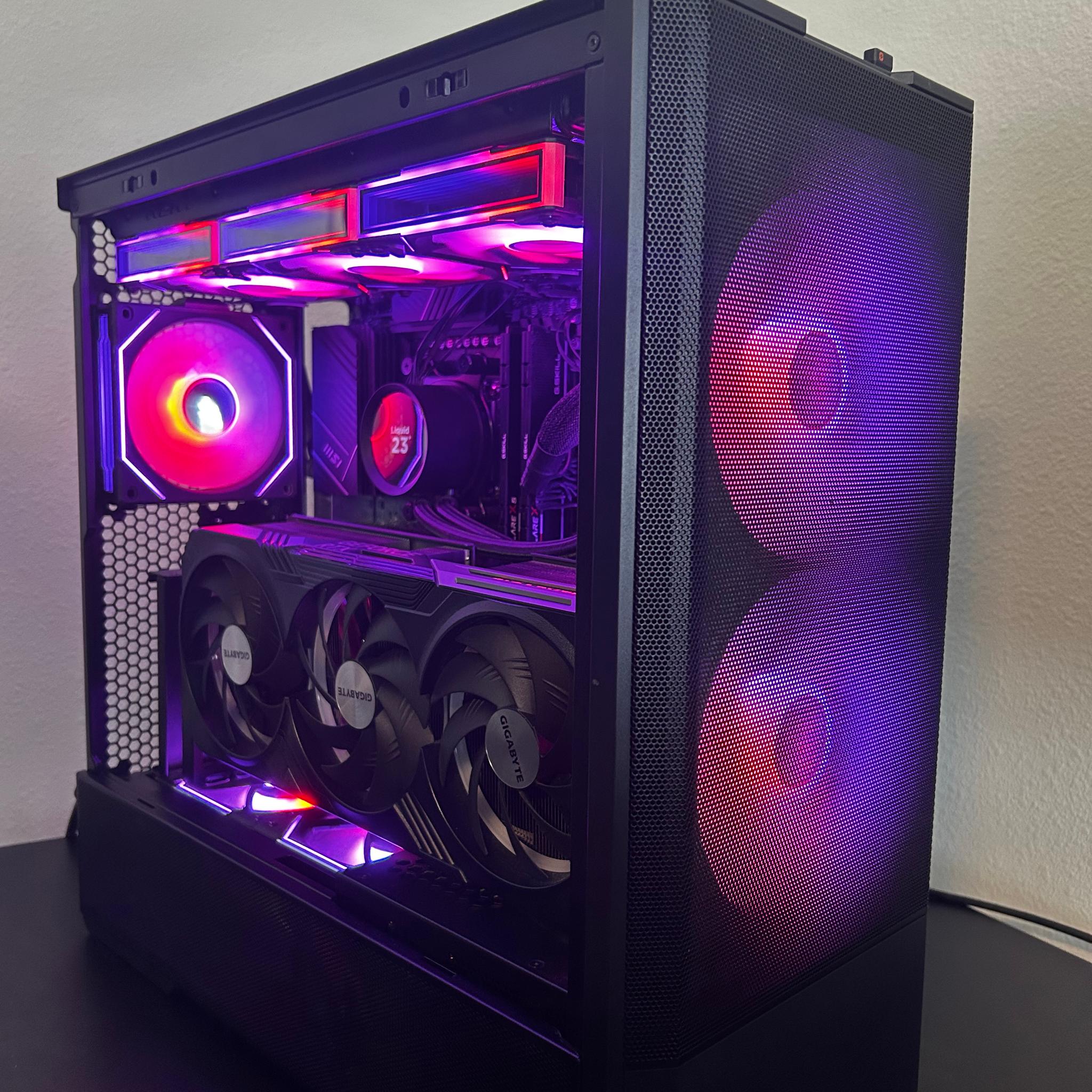 RTX 4080 Super + Ryzen 7 9700X Custom Build