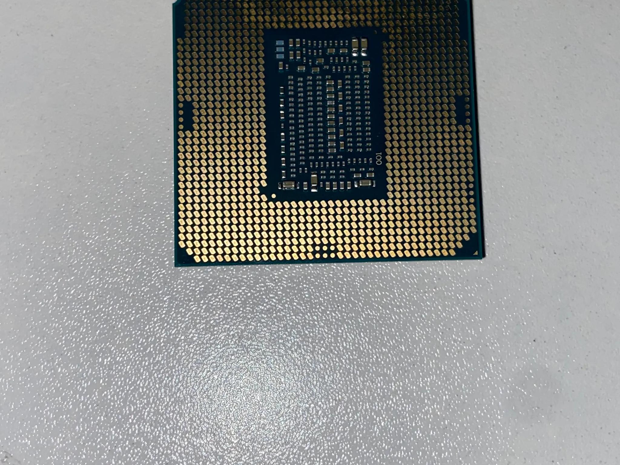 Intel Core i5-9400F 3 GHz