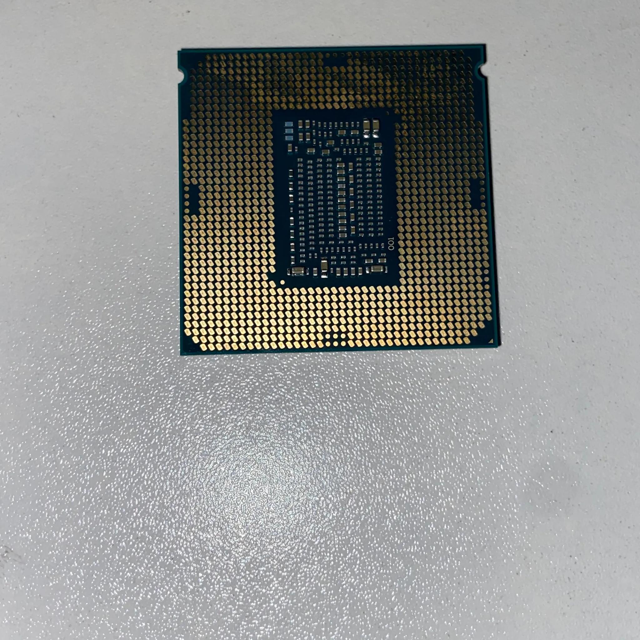 Intel Core i5-9400F 3 GHz