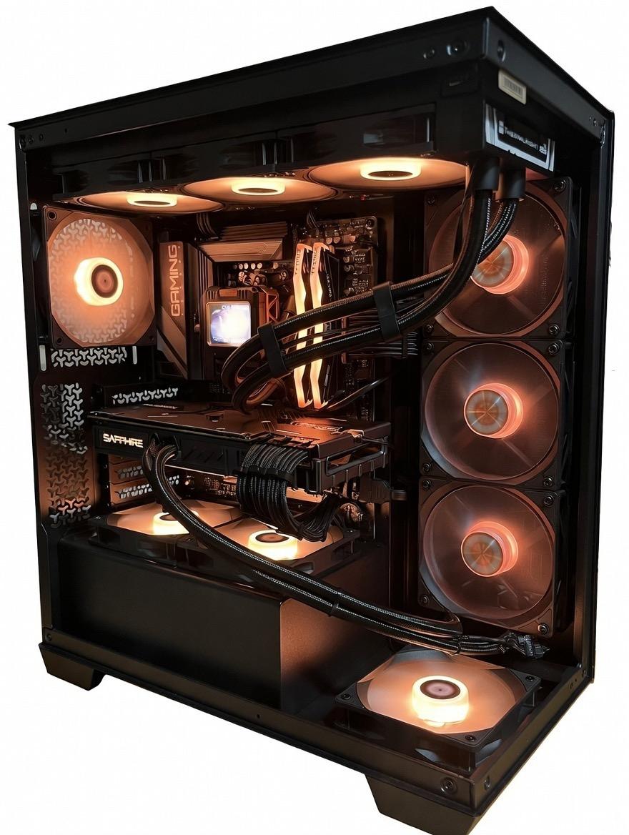 RX 6900 XT Toxic LE, Liquid Cooled | Ryzen 5 7600 | 32GB DDR5 | 2 TB