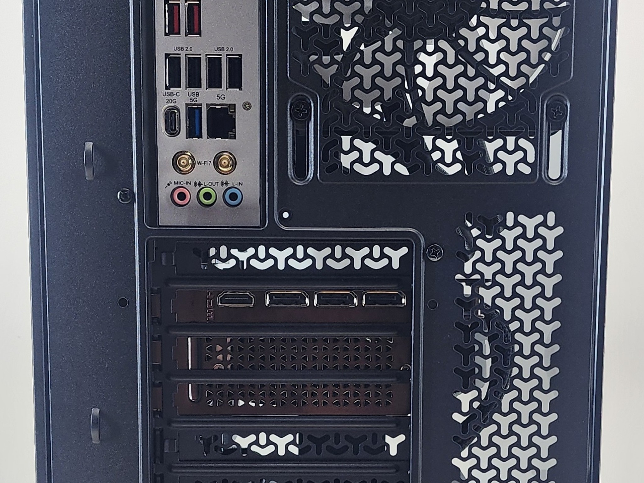 Gaming PC Ryzen 7 9800X3D 32GB RAM 1TB SSD RTX 5080 16GB Windows 11 Computer