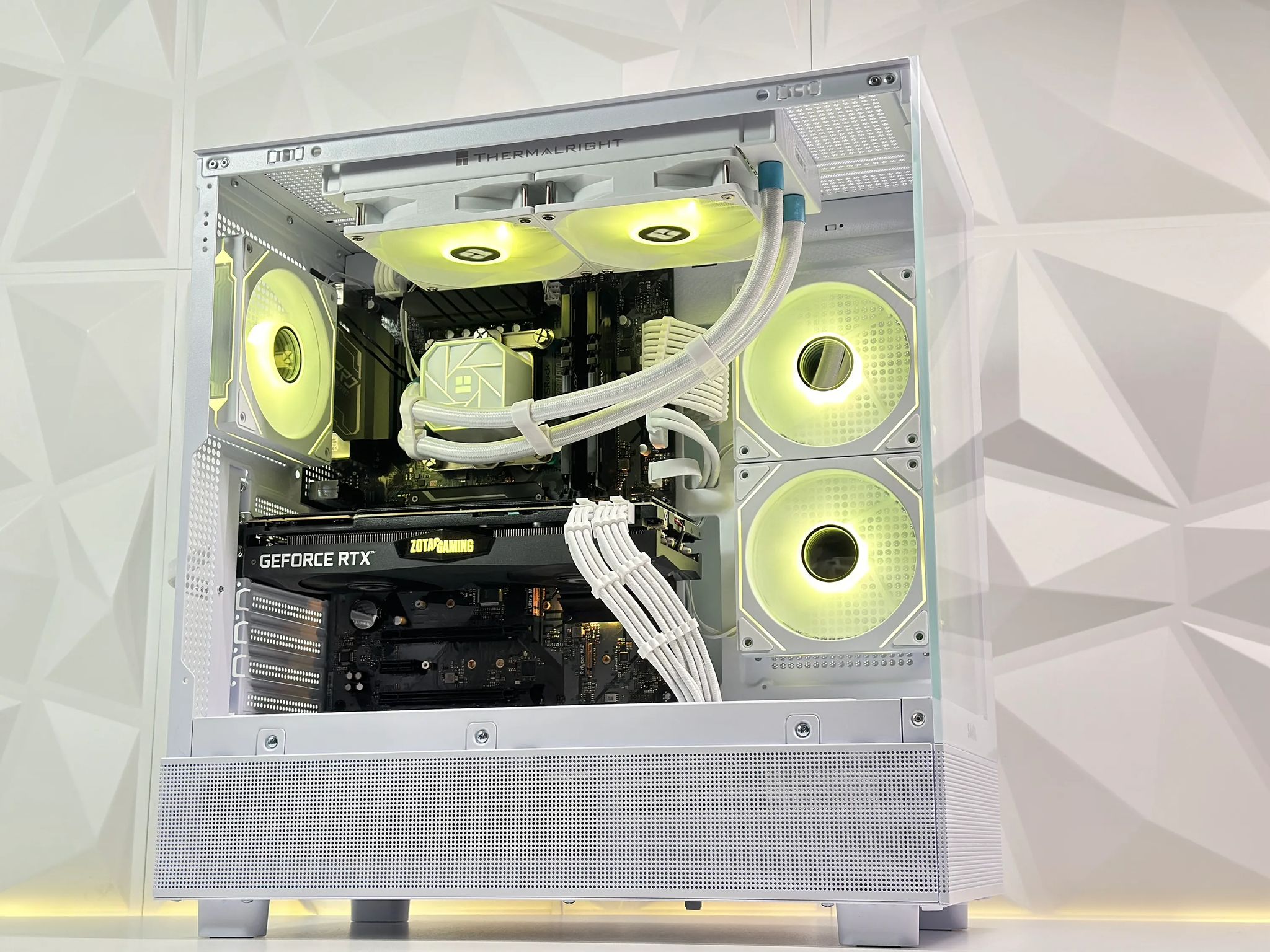 ⛄🌨️Liquid Cooled Gaming PC🚀Nvidia RTX 2080 8GB🚀Intel i7 10700 8 core🚀32GB DDR4🚀1TB NVME
