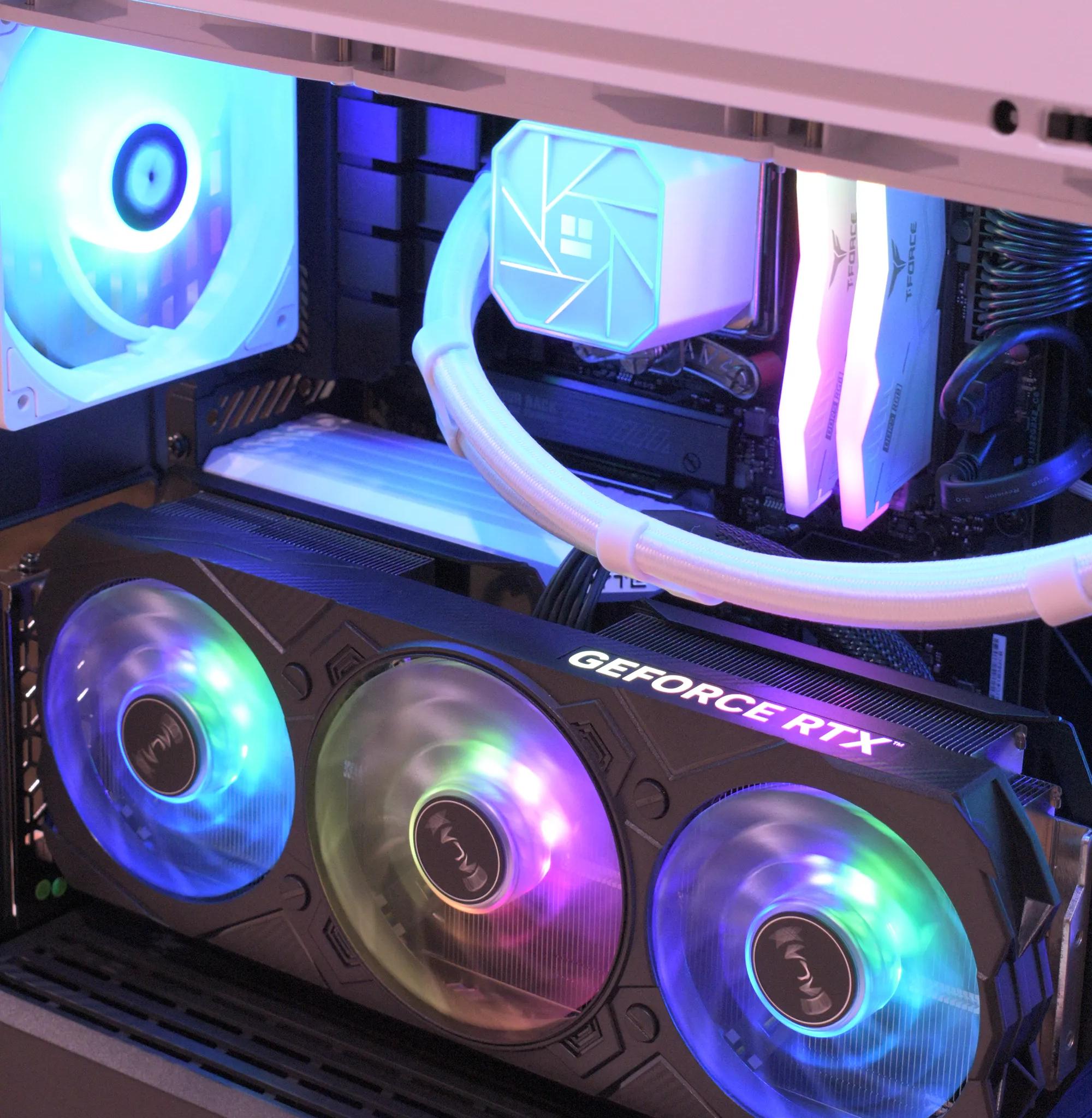 ⚫⚪Stormtrooper⚪⚫ AMD Ryzen 9 7900X | RTX 4070ti Super 16GB | 32GB DDR5 | 2TB Gen4 nVME RGB Gaming PC