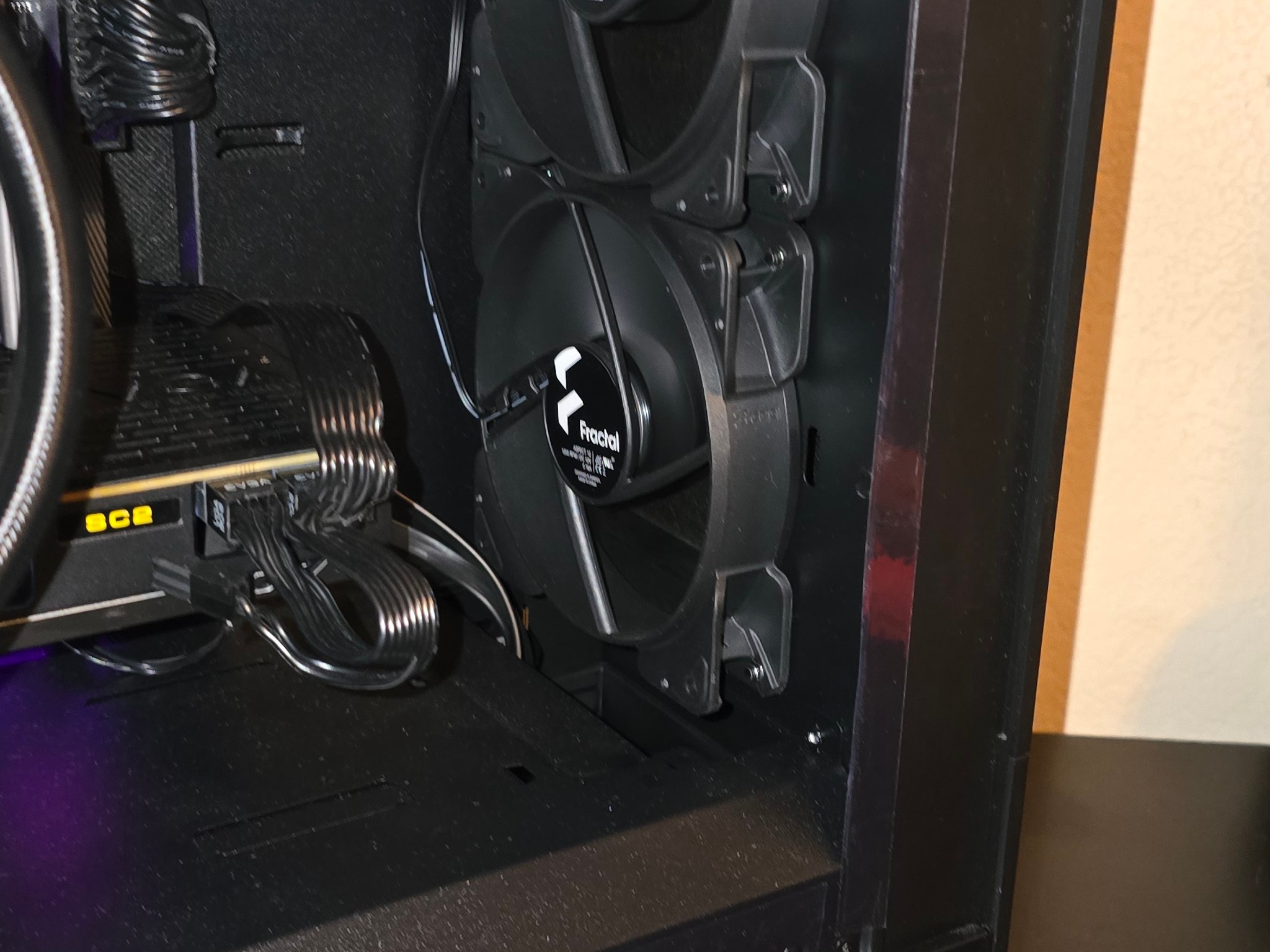 "Monolith" Custom Gaming PC - Intel i7-9700 @ 4.7GHZ/1080ti 11GB