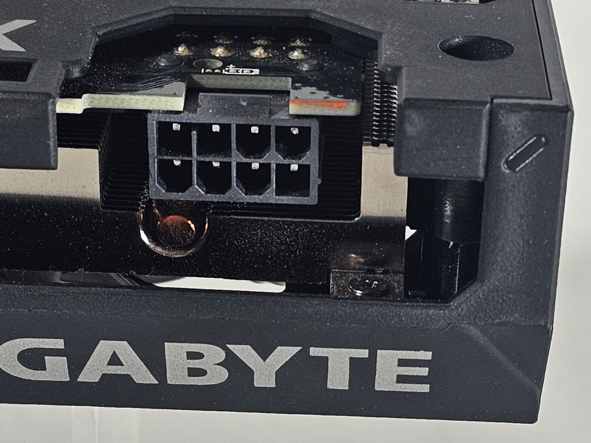 RTX 4060 Gigabyte 8GB
