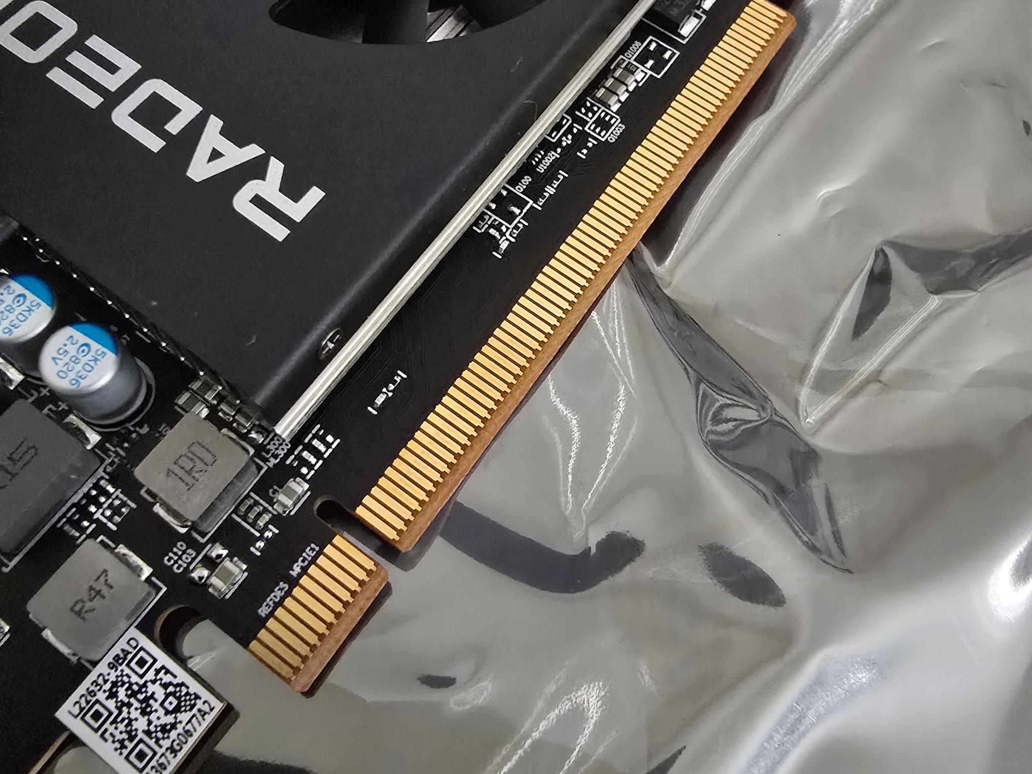 AMD Radeon RX 6400 - Image 5