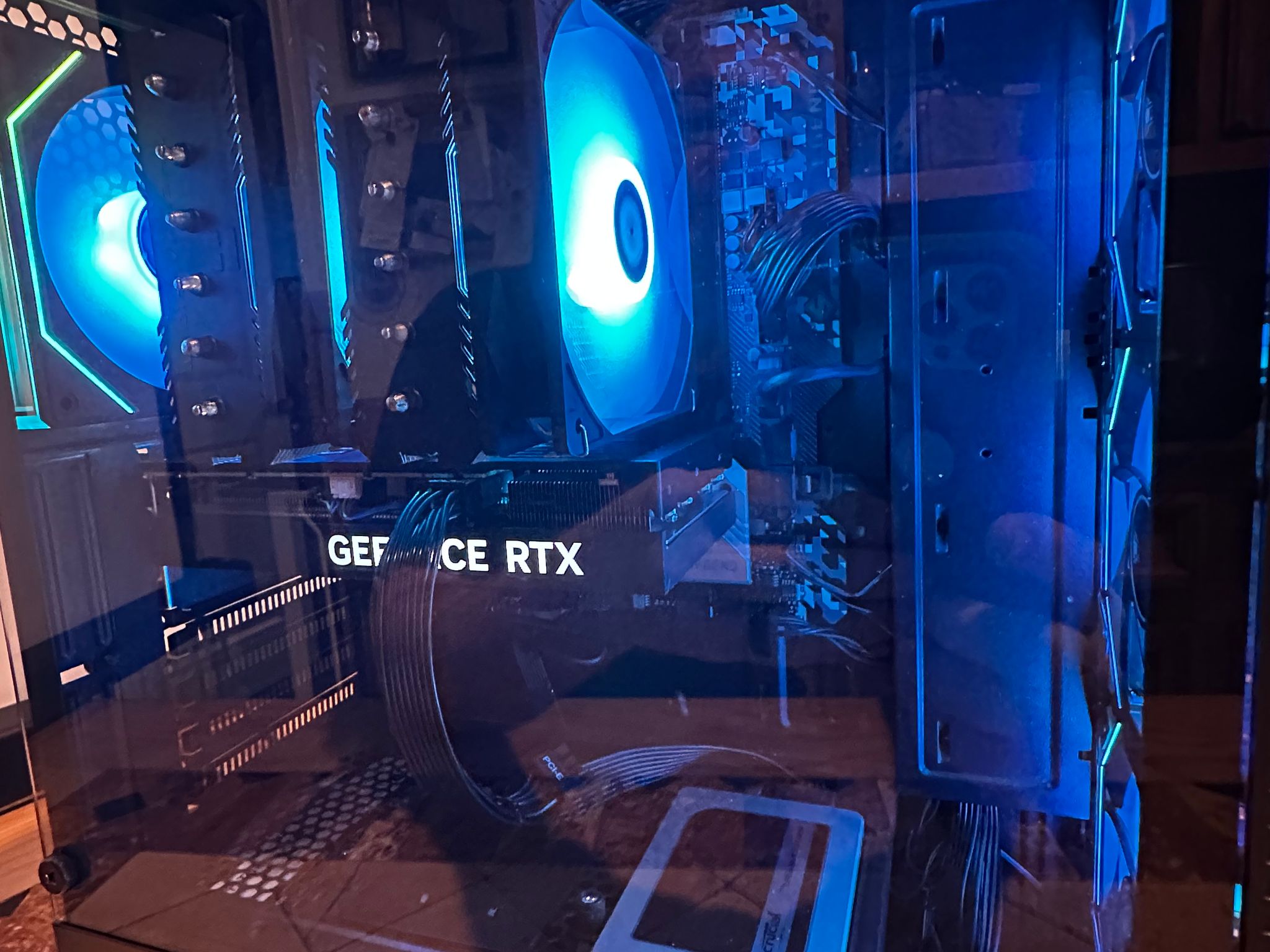 Intel Core I5-10500 / RTX 4060 Ti 8GB - 32GB RAM - 512GB M.2 & 512GB SSD - Mid-Tower Gaming PC - Blk