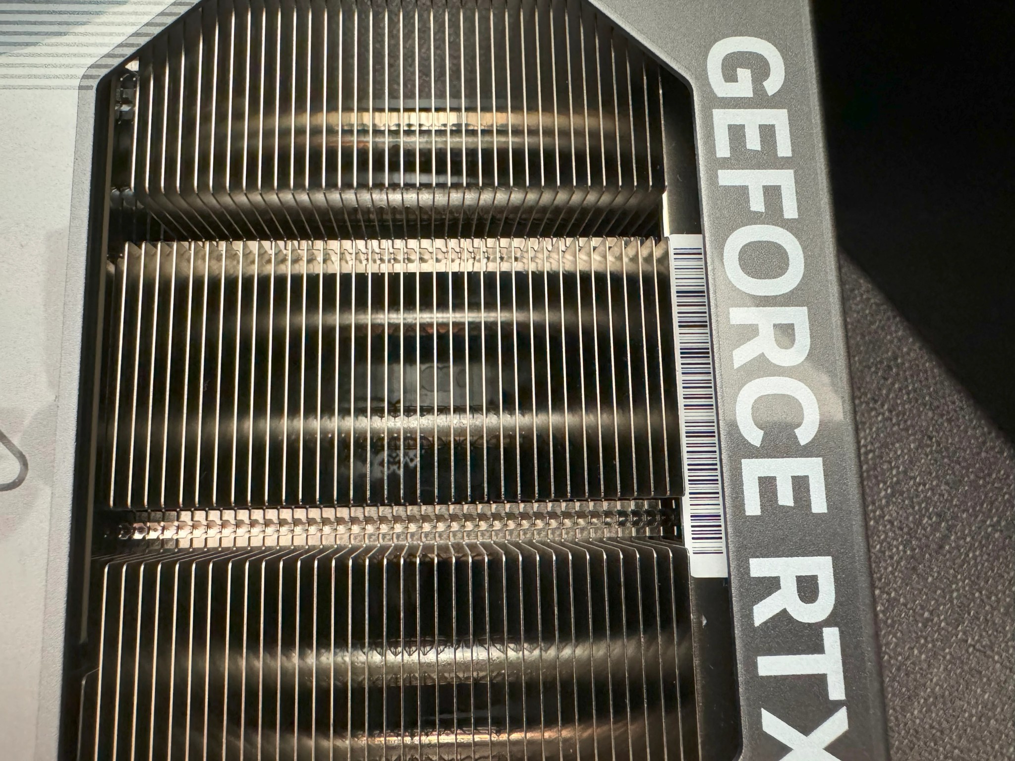 GIGABYTE - NVIDIA GeForce RTX 4080 SUPER Gaming OC 16GB GDDR6X PCI Express 4.0 Graphics Card - Black
