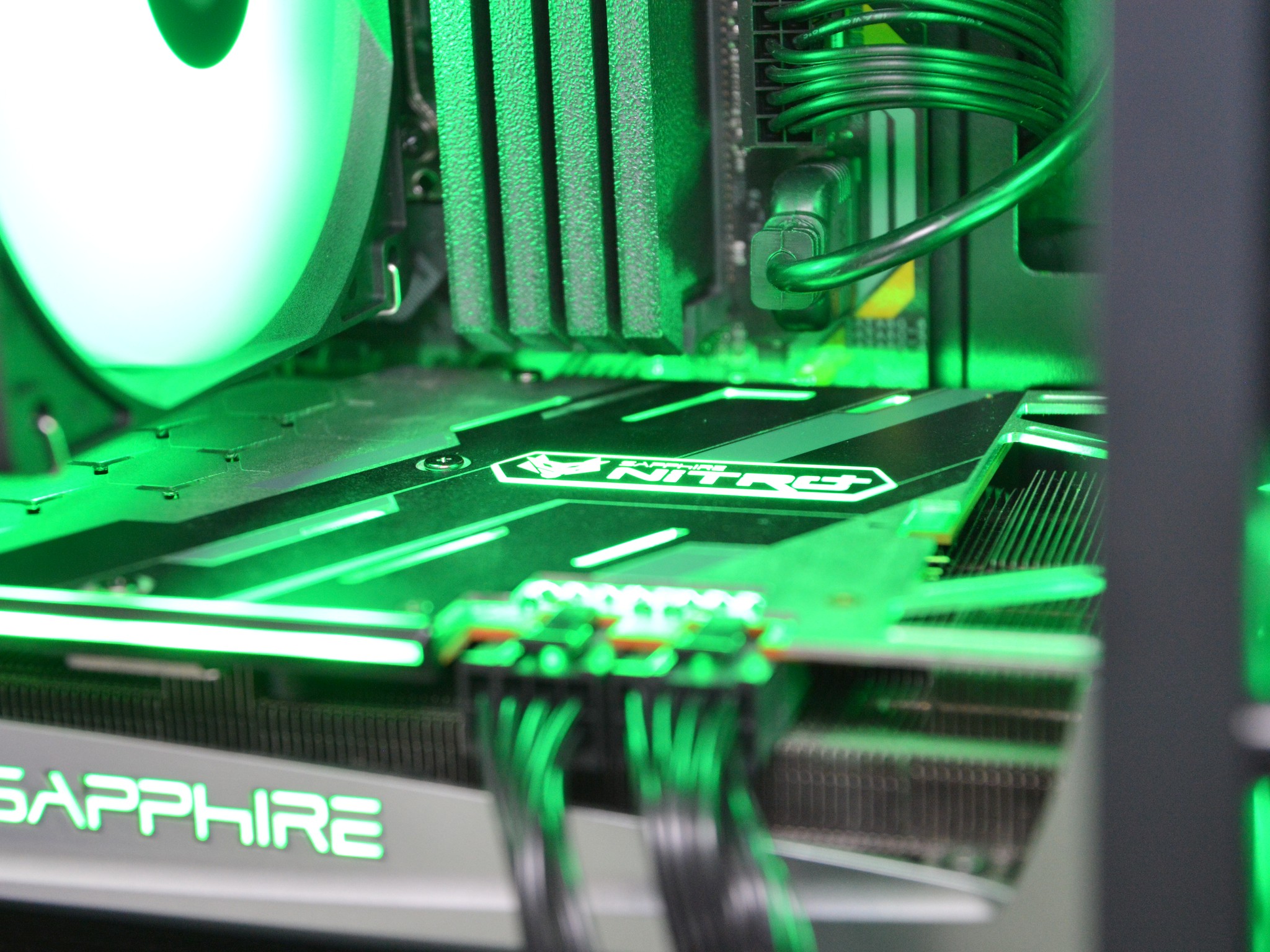 ⚫💸 | RX 5700XT 8GB | INTEL i7-8700 | 16GB DDR4 RAM | 1TB NVME SSD | Midnight Cash |