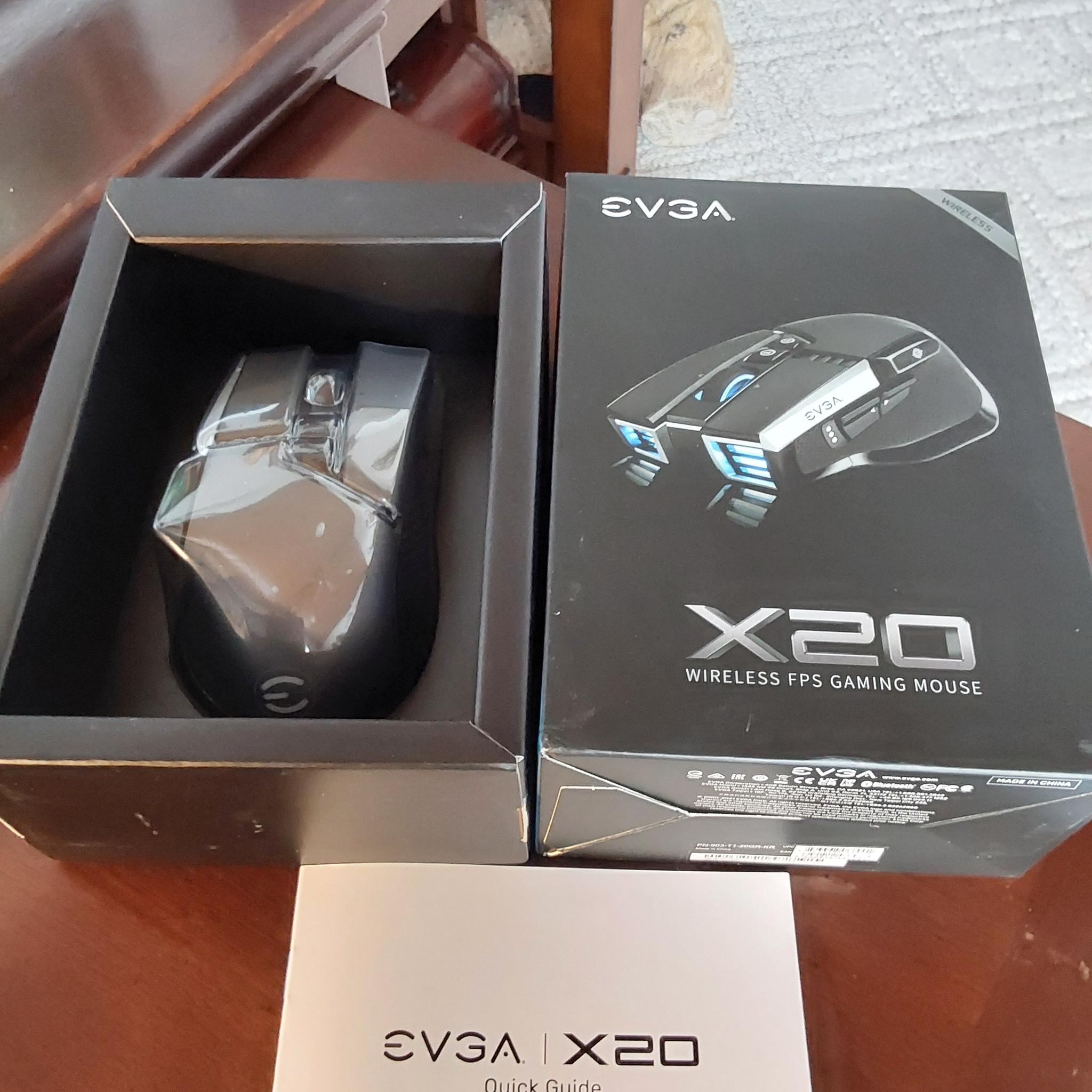 EVGA X20 Wireless Customizable Ergonomic Gaming Mouse, Grey, 16,000 DPI, 5 Profiles, 10 Buttons