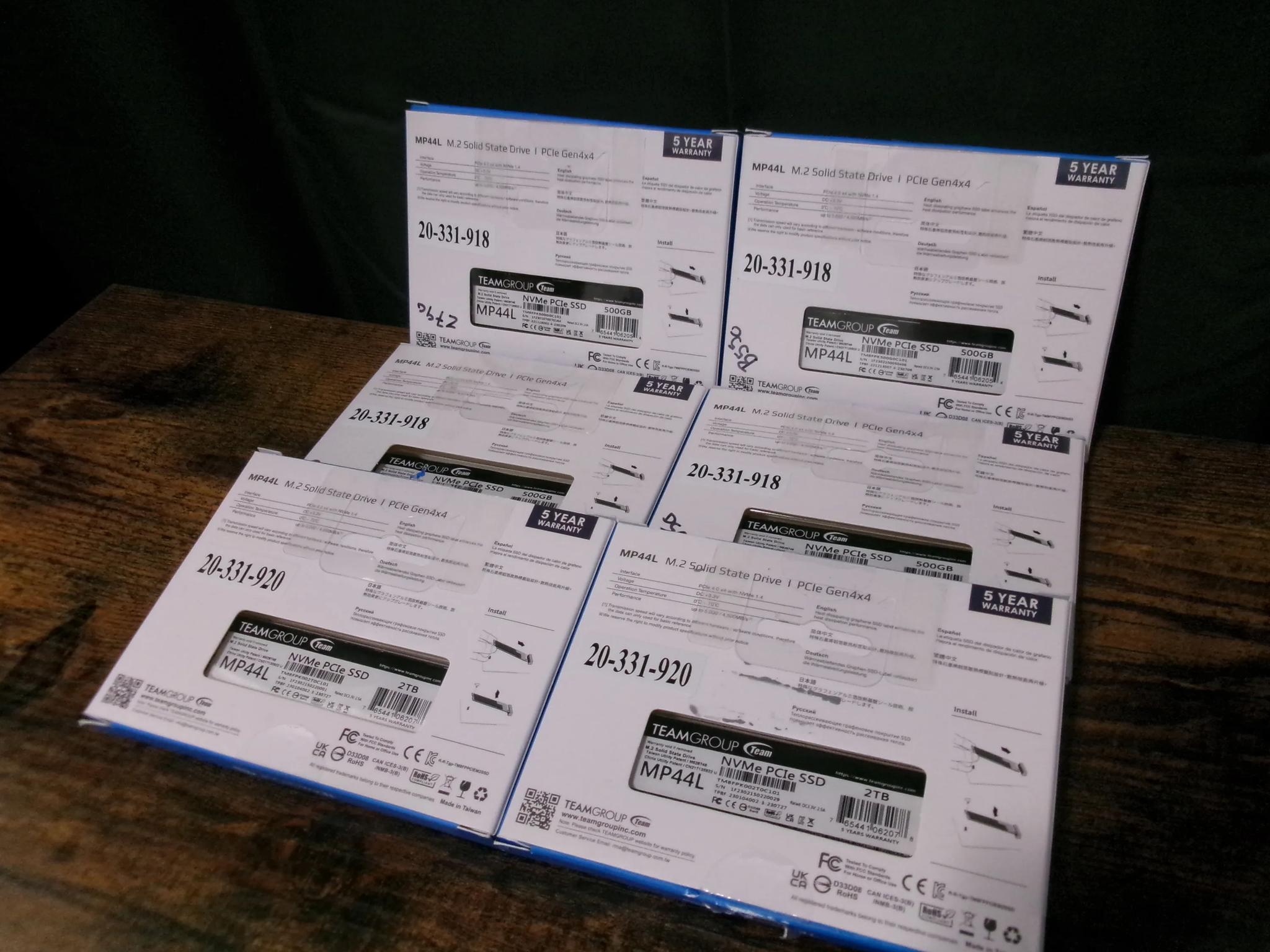 TeamGroup 6TB(6x M.2) Pcie4.0 NVME Lot