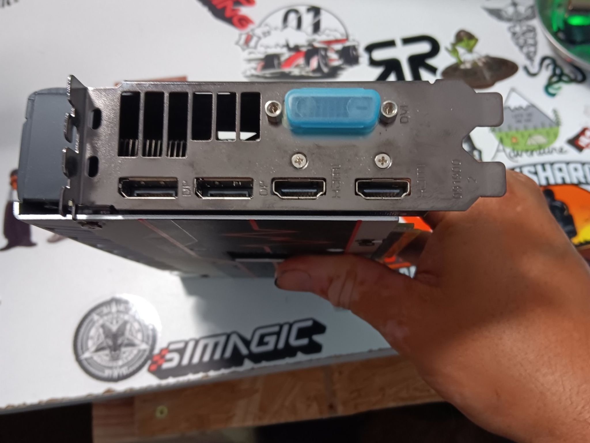 like new sapphire radion rx590
