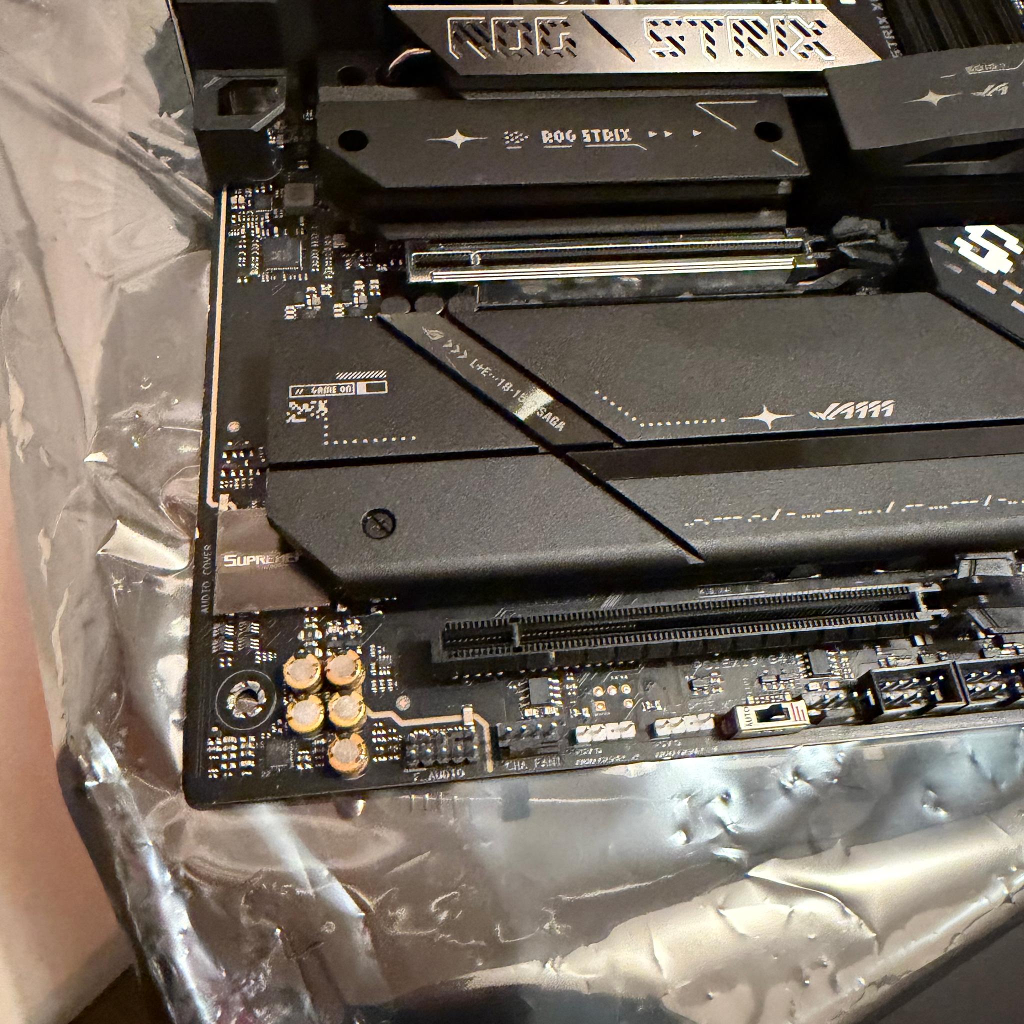 ASUS ROG STRIX X870E-E GAMING WIFI | AM5 Motherboard | Excellent Condition