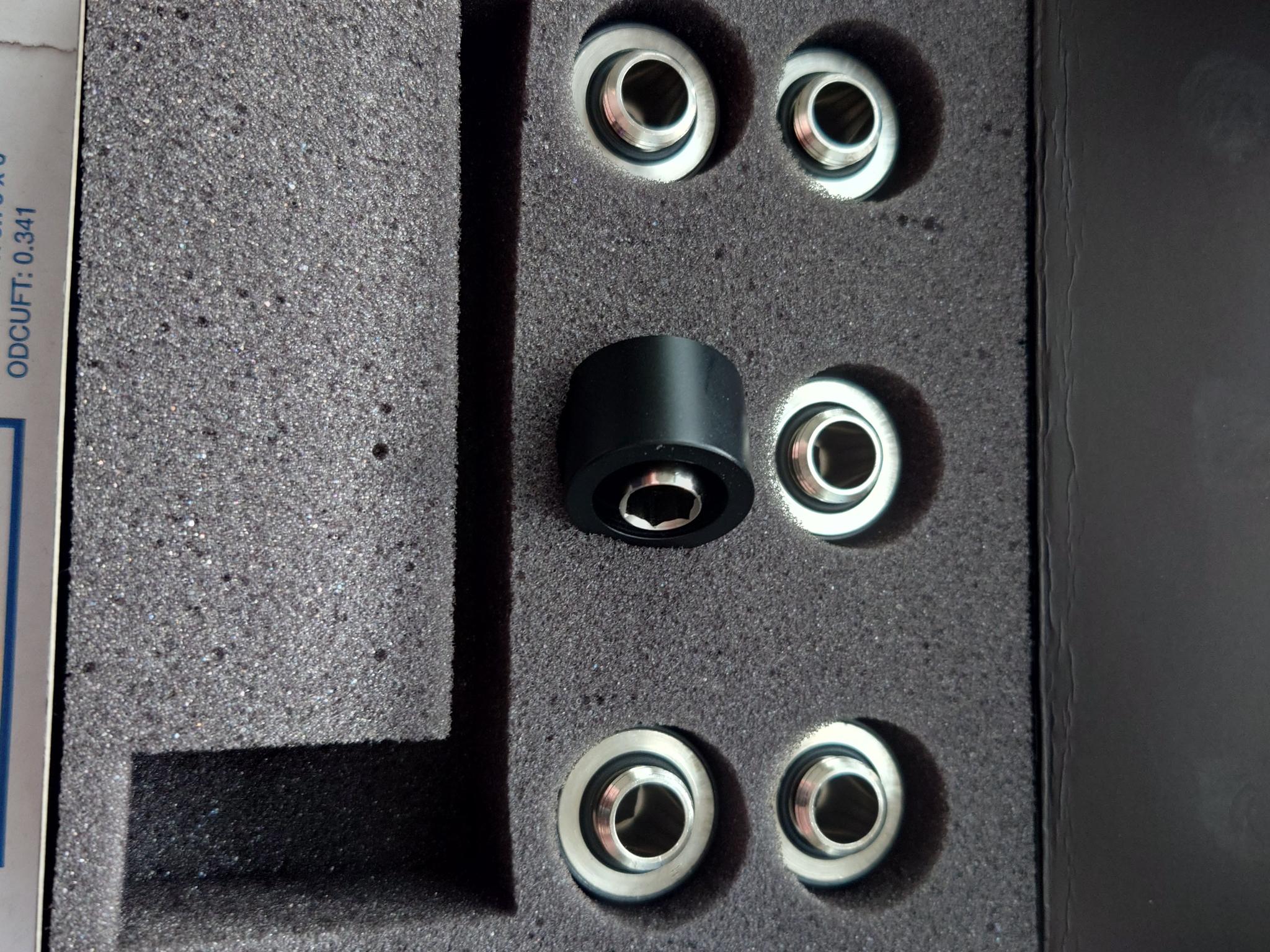 Optimus Flex Compression Fitting Satin Black 6 Pack