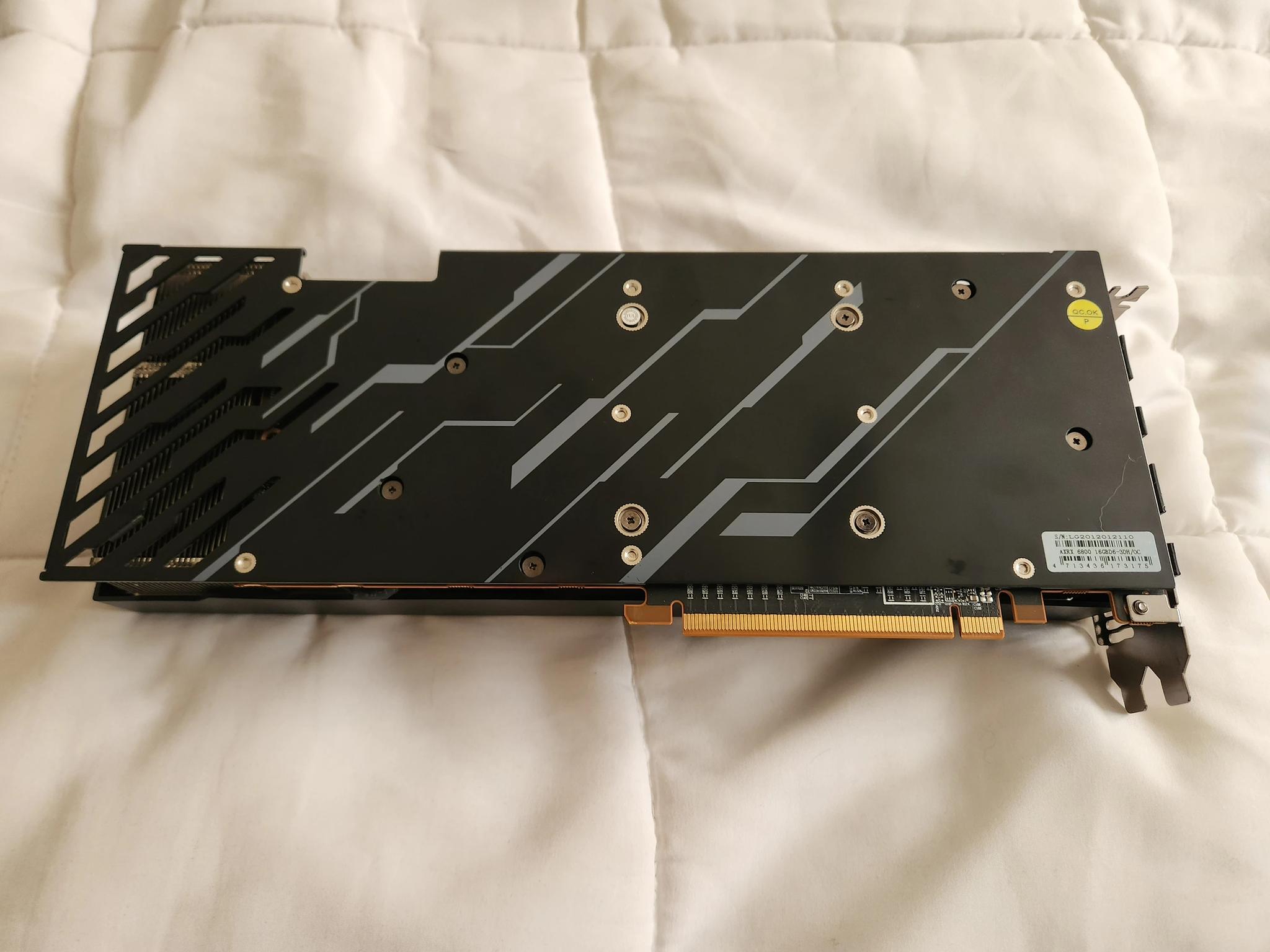 AMD PowerColor  RX 6800 Fighter
