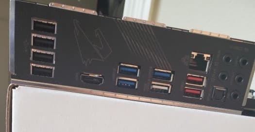 GIGABYTE X570 AORUS Elite (AMD Ryzen 3000/X570/ATX/PCIe4.0/DDR4/USB3.1)