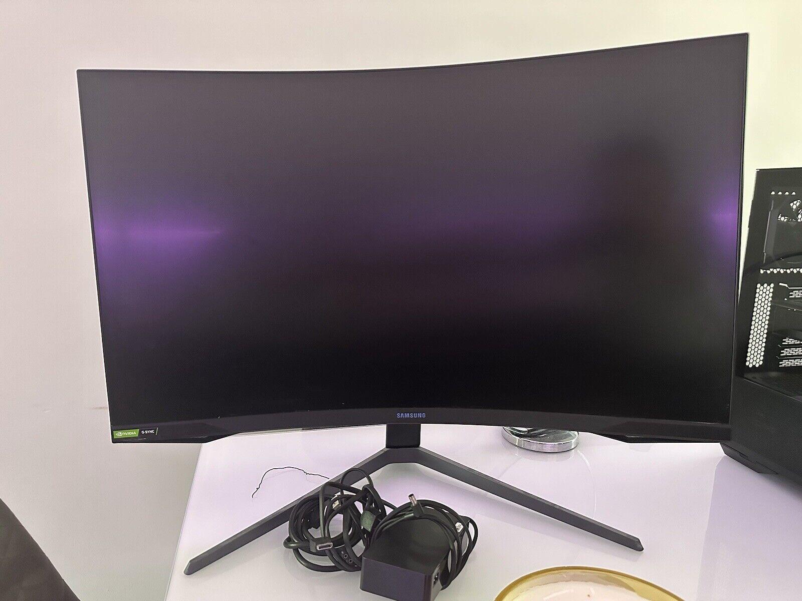 Odyssey G7 32" WQHD 240Hz 1ms G-Sync Compatible HDR600 QLED Curved Gaming Monitor