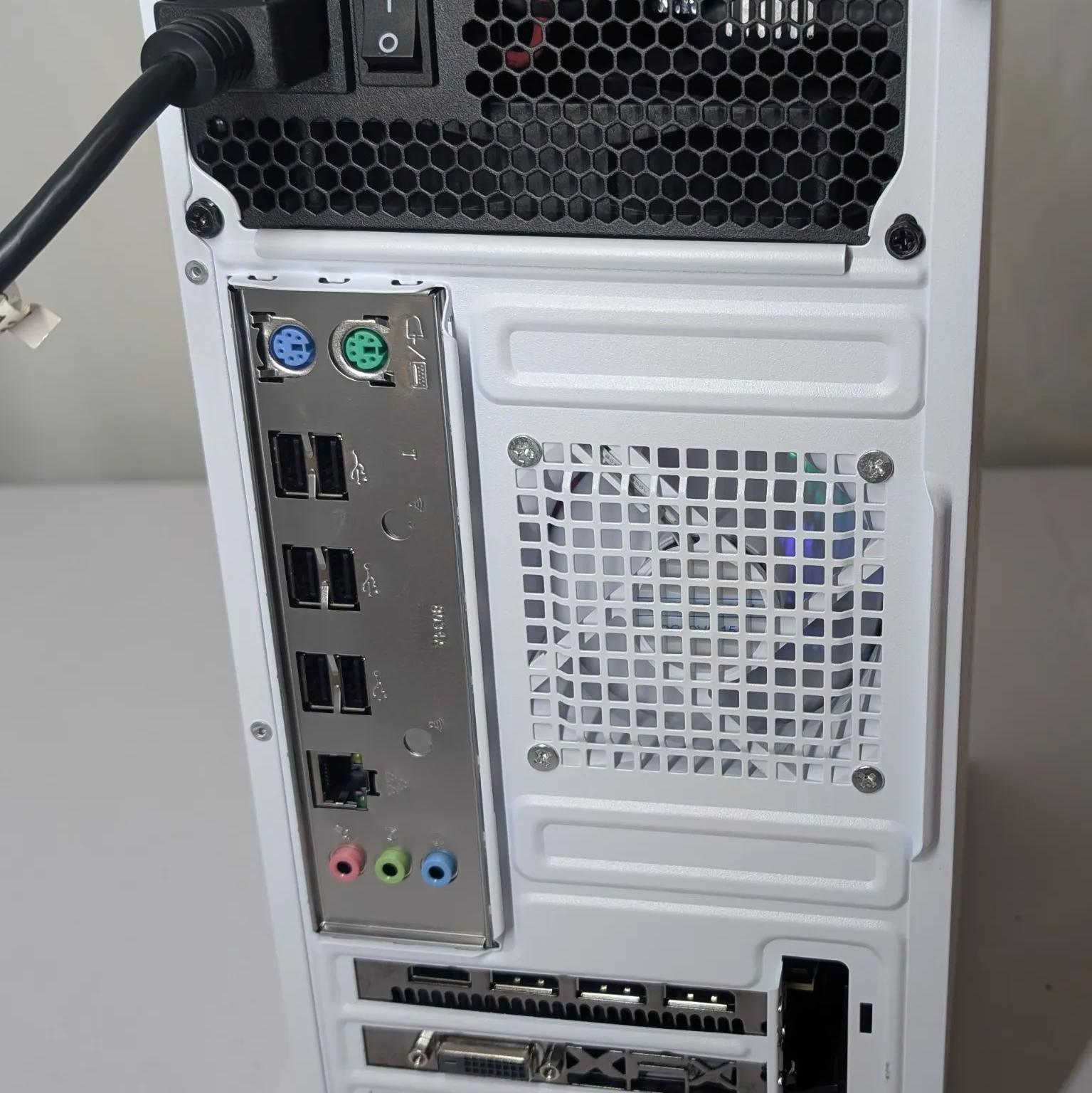 🔥 Compact High-Performance Gaming PC – RX 570 8GB | 32GB DDR4 | Xeon 2680 v4 🔥