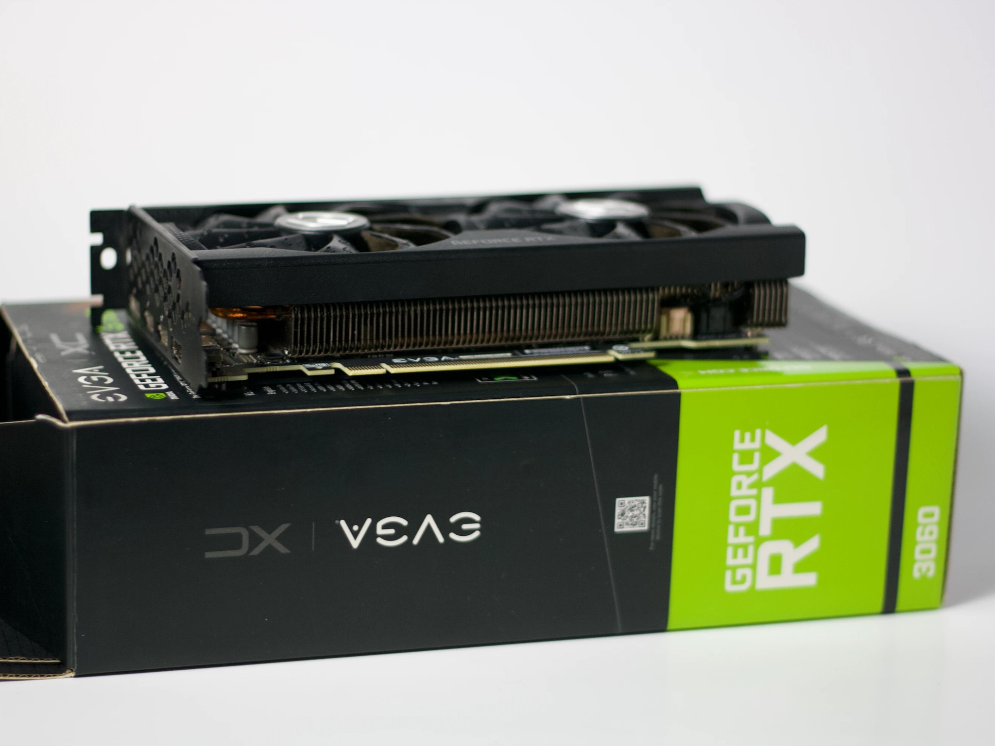EVGA GeForce RTX 3060 12GB - Benchmarked, Clean