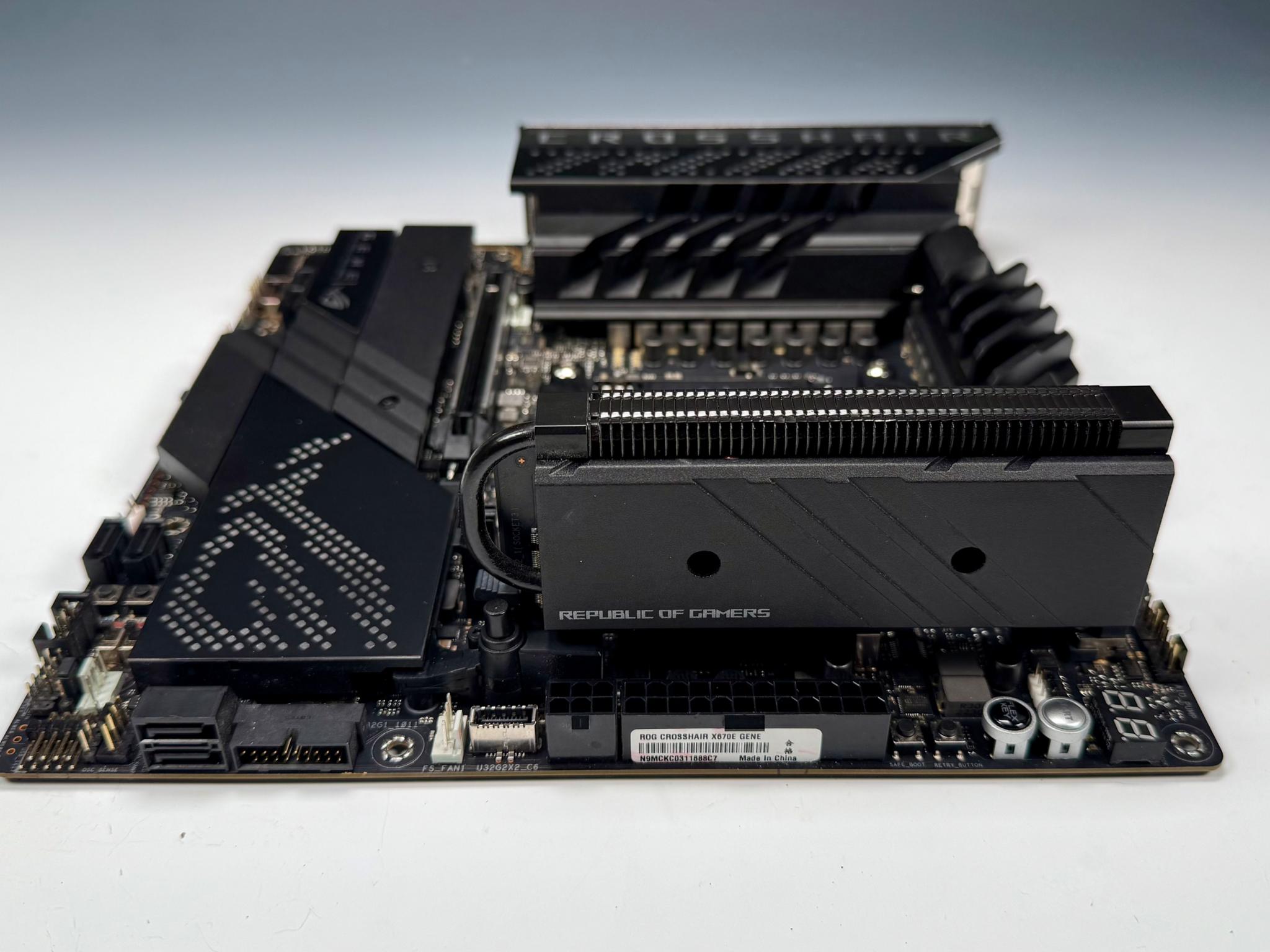 Asus ROG CROSSHAIR X670E GENE AM5 motherboard