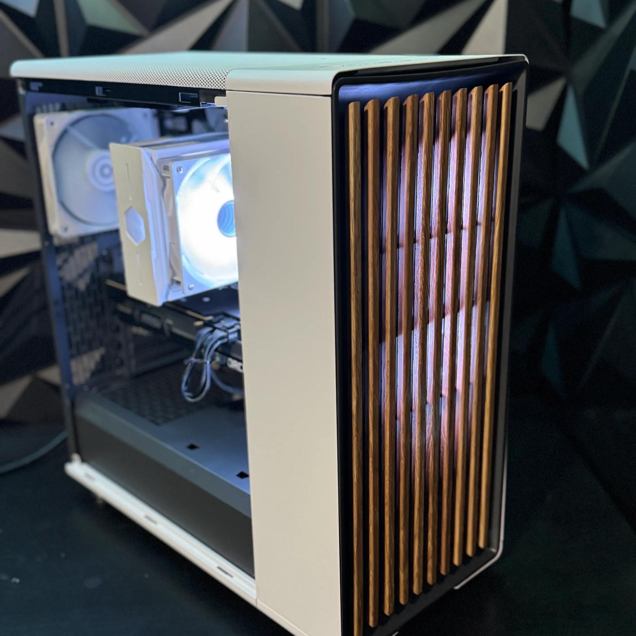🌲🪵 Northern Oak 🌲🪵 Ryzen 7 5700X| RTX 3070 |32 GB DDR4 3200MHz| 1.25 TB NVMe