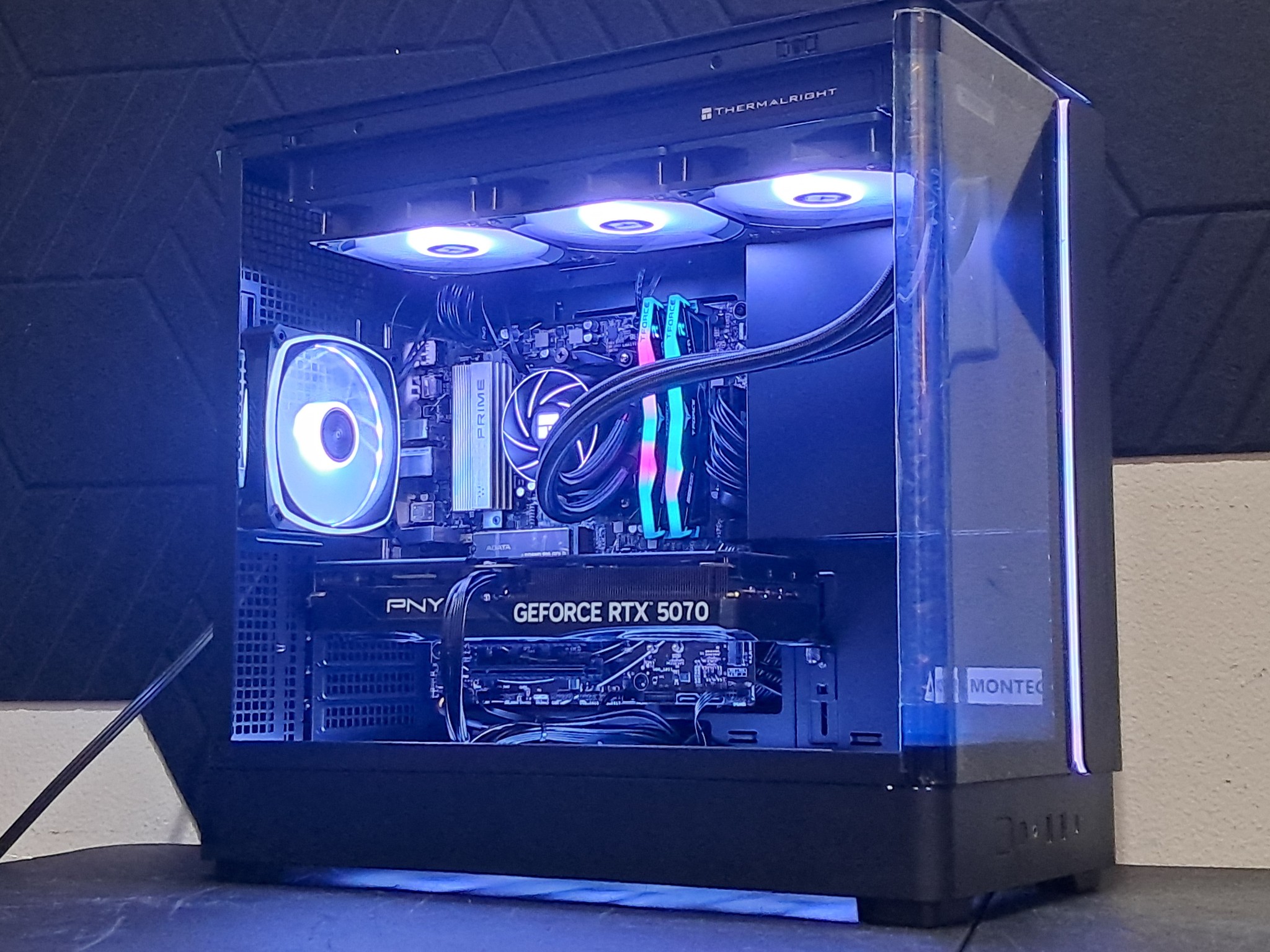 Custom RTX 5070 Gaming PC | Ryzen 5 7600X | 2TB SSD | 16GB DDR5 | WiFi!