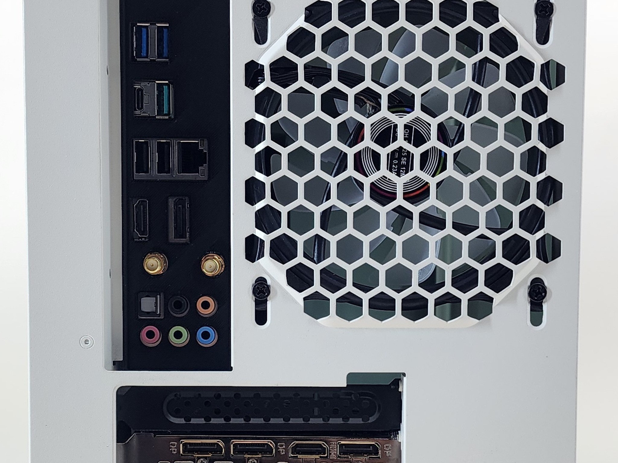 Gaming PC Ryzen 5 3600X 16GB RAM 512GB SSD RTX 2060 6GB Windows 11 Computer