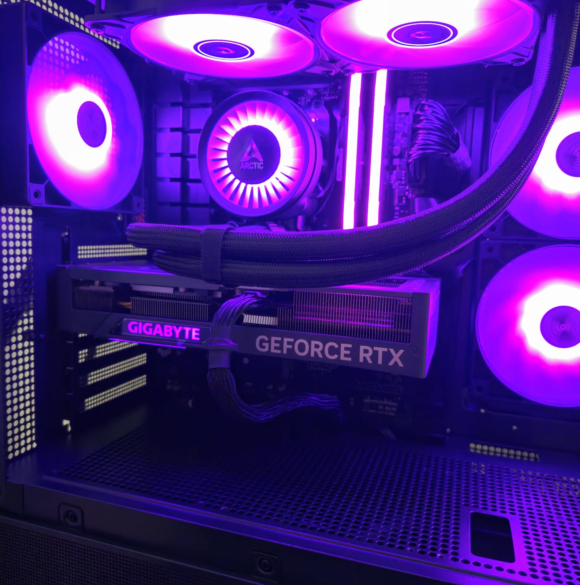 ⬛Onyx⬛ RTX 4070 Super ⬛ Ryzen 7 7700X ⬛ 32GB DDR5-6000 ⬛ 2 TB SSD