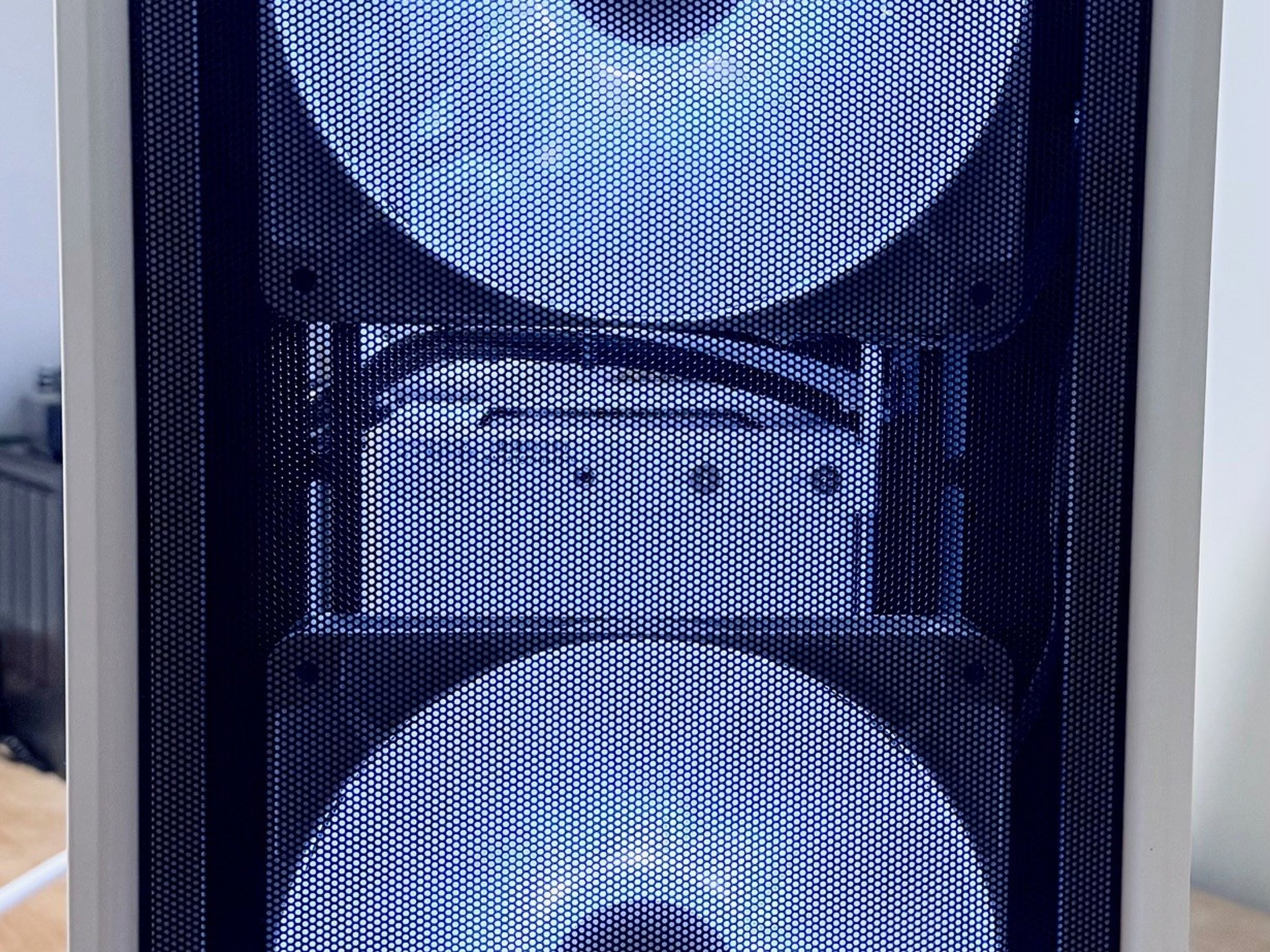 Gaming PC Monochrome RTX 5070 OC 12GB