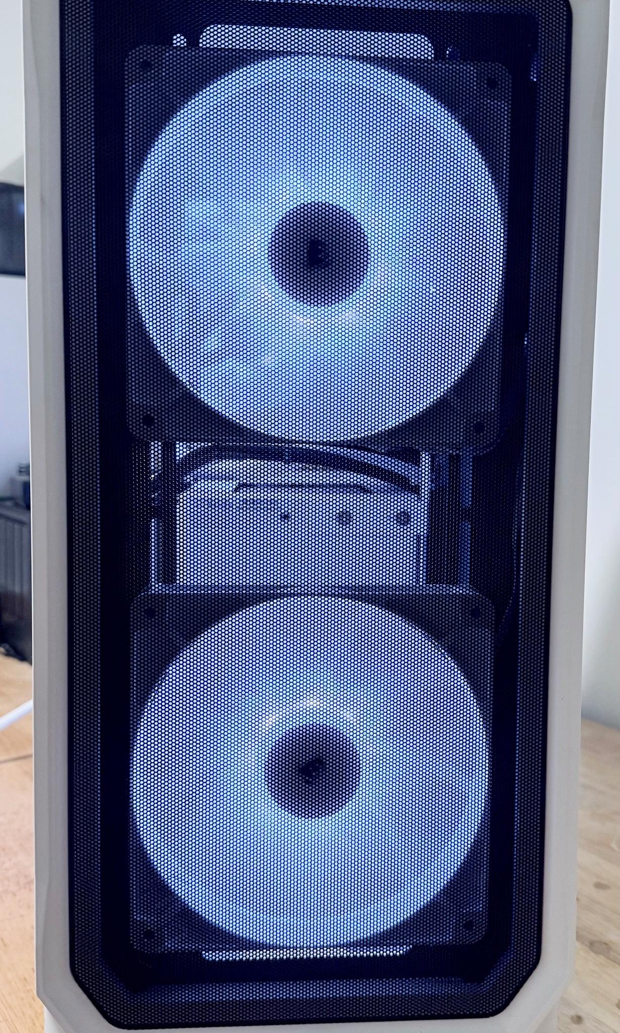 Gaming PC Monochrome RTX 5070 OC 12GB