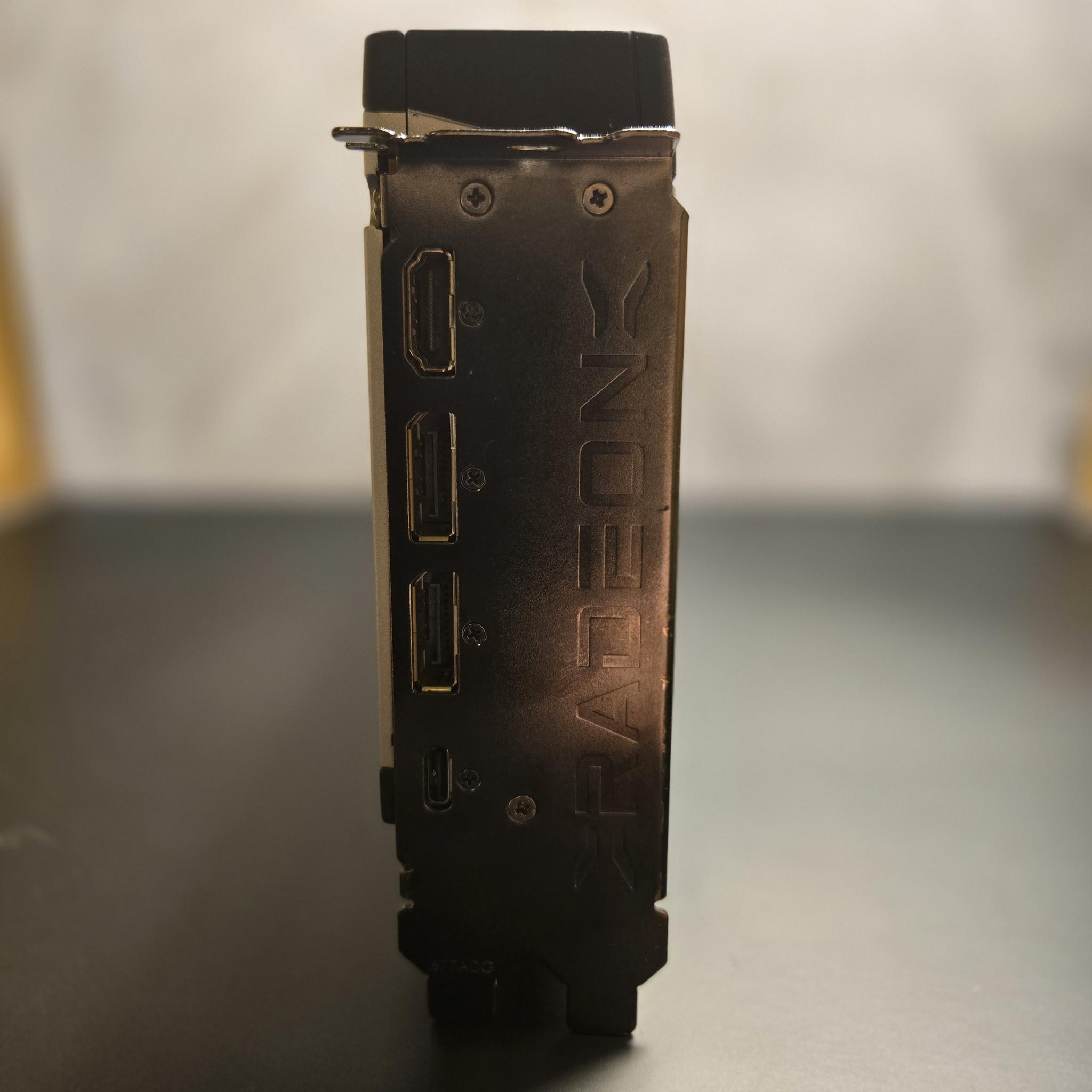 AMD "MBA" / Reference RX 6800 16GB