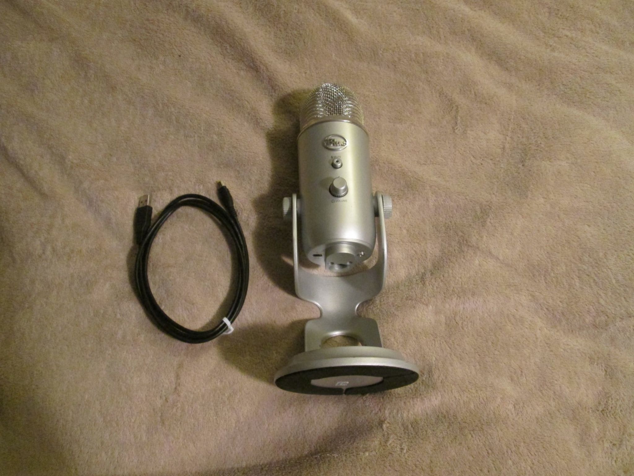 Blue Yeti Professiona Mic