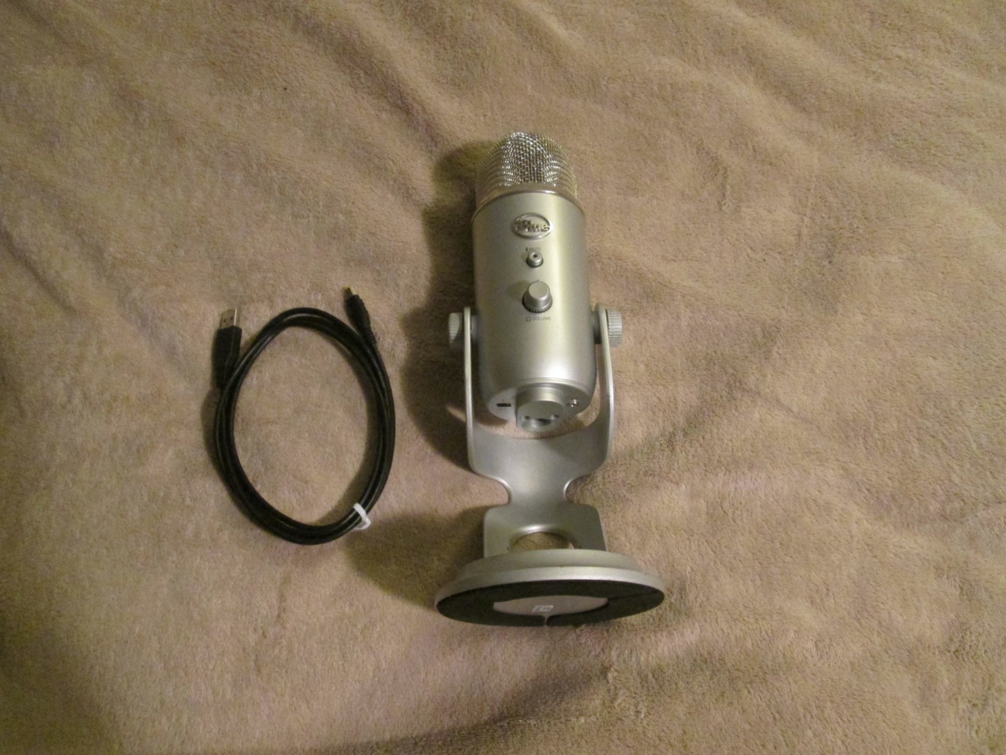 Blue Yeti Professiona Mic