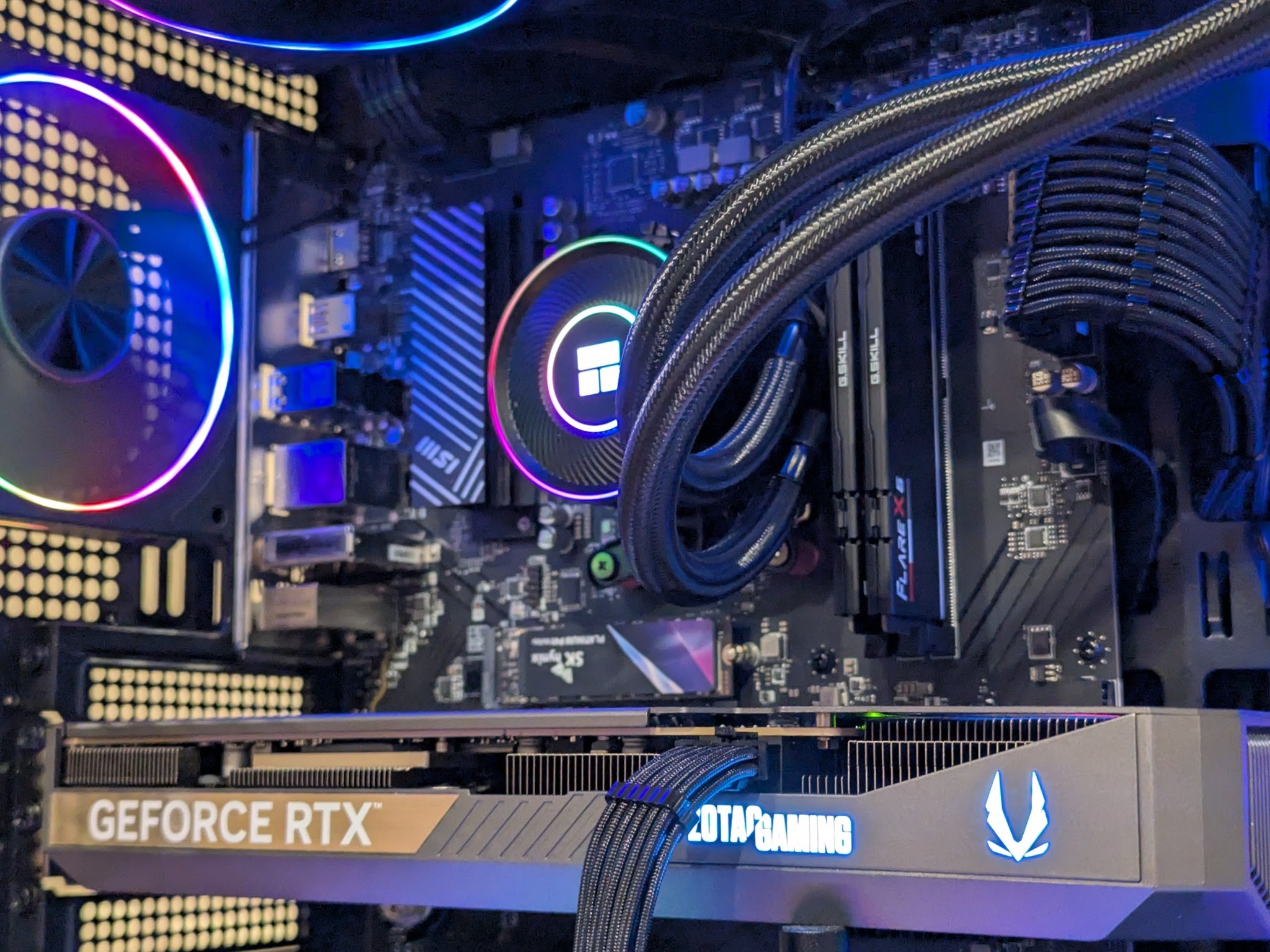 🖤⚡ Ryzen 7 9800X3D + RTX 5070 Ti + 32GB DDR5 + 2TB SSD | 1440p Monster