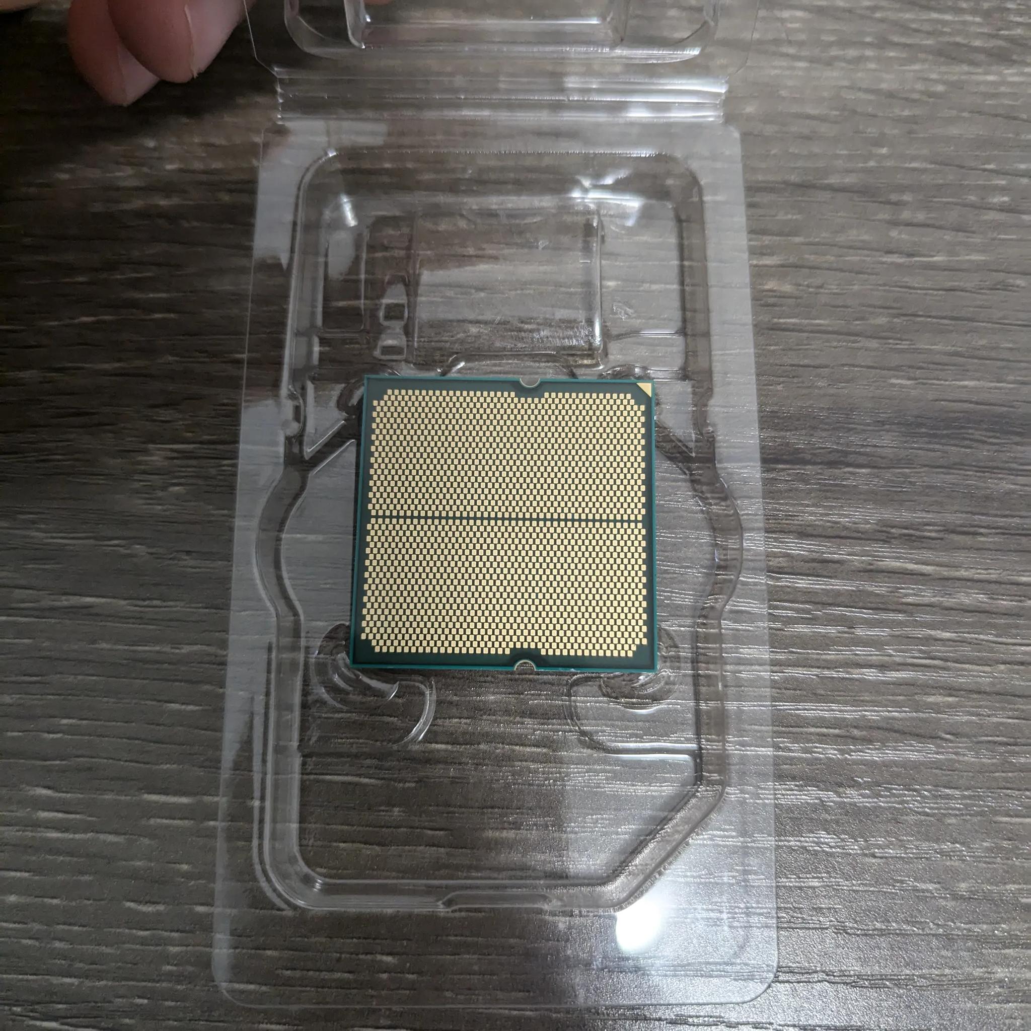 Ryzen 9 7900X