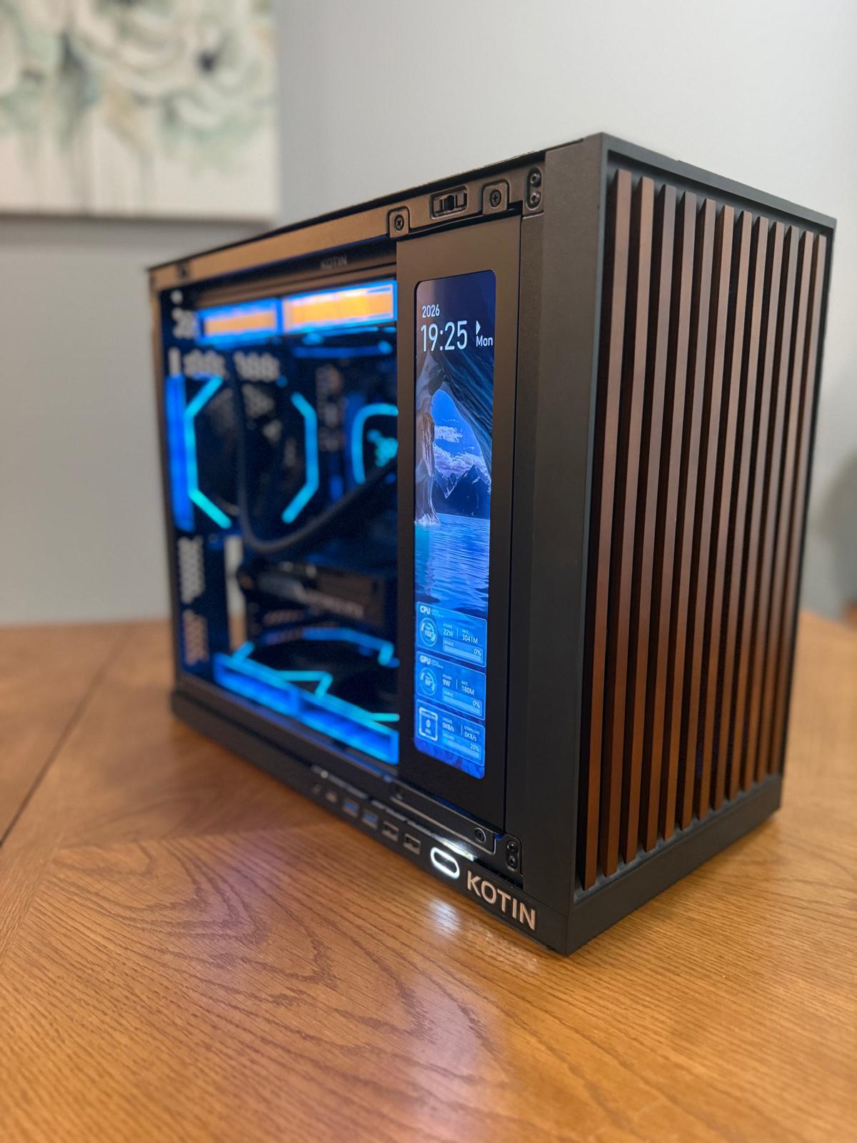 KOTIN Gaming Pc - RTX 5060 8GB - Ryzen 7 9700X - 32DDR5 - 1TB SD - Built-in Display