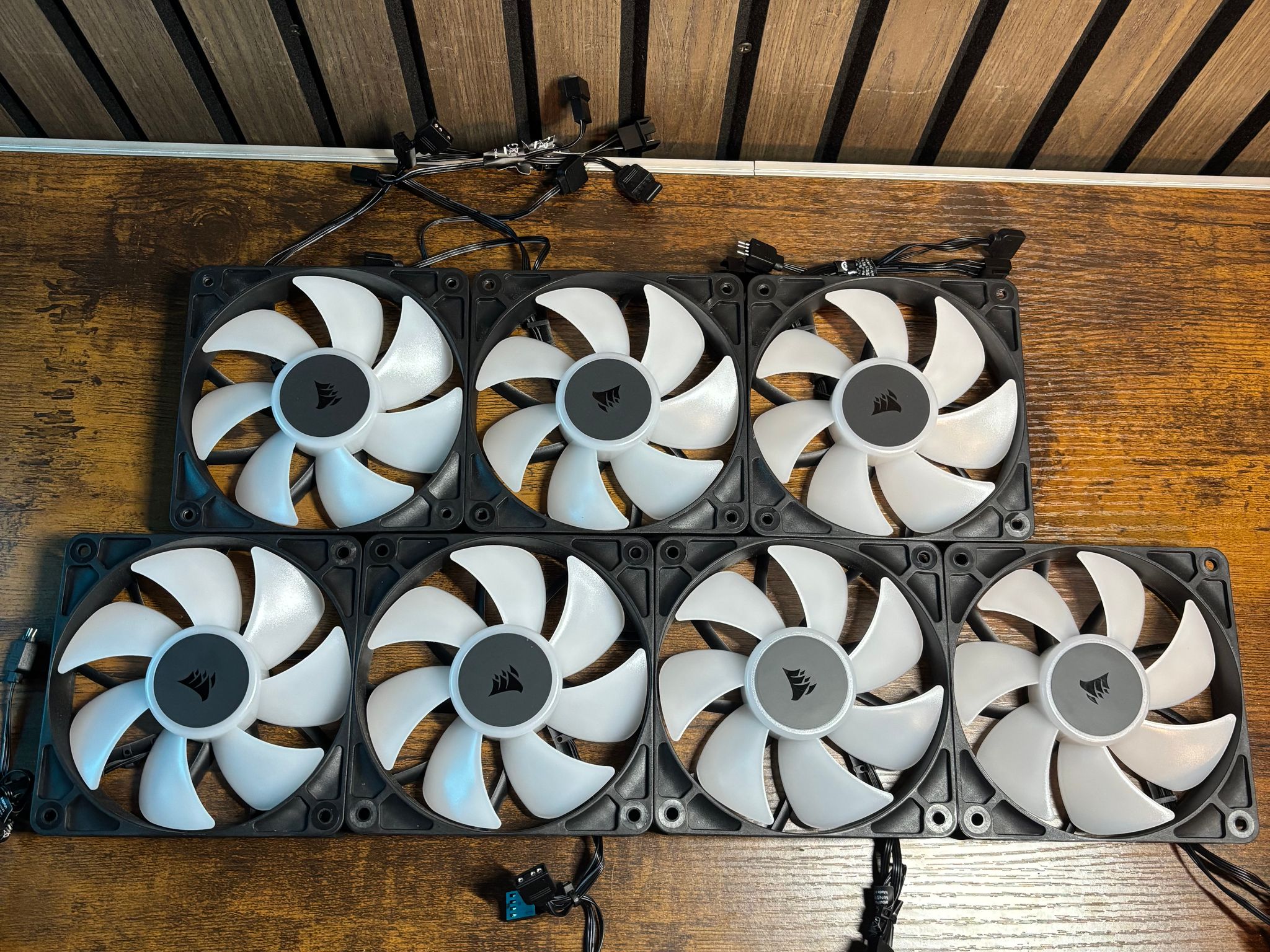 CORSAIR ARGB PC FANS X7