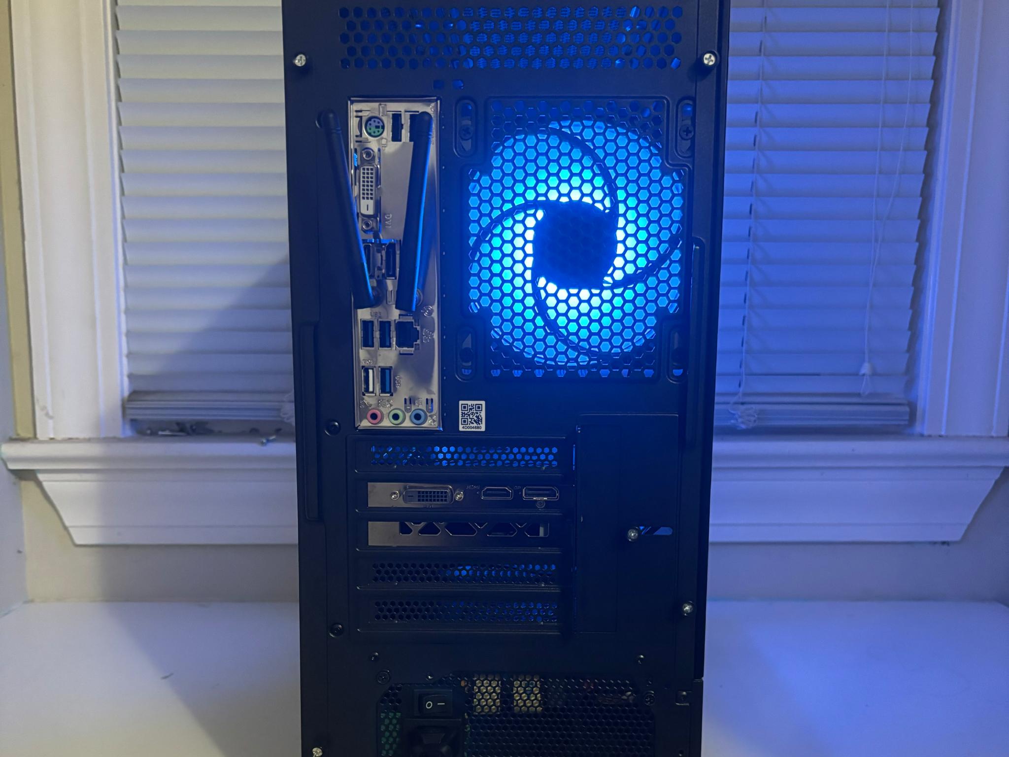 RTX 2060 | Ryzen 7 | 32GB RAM | 1TB NVME | WiFi