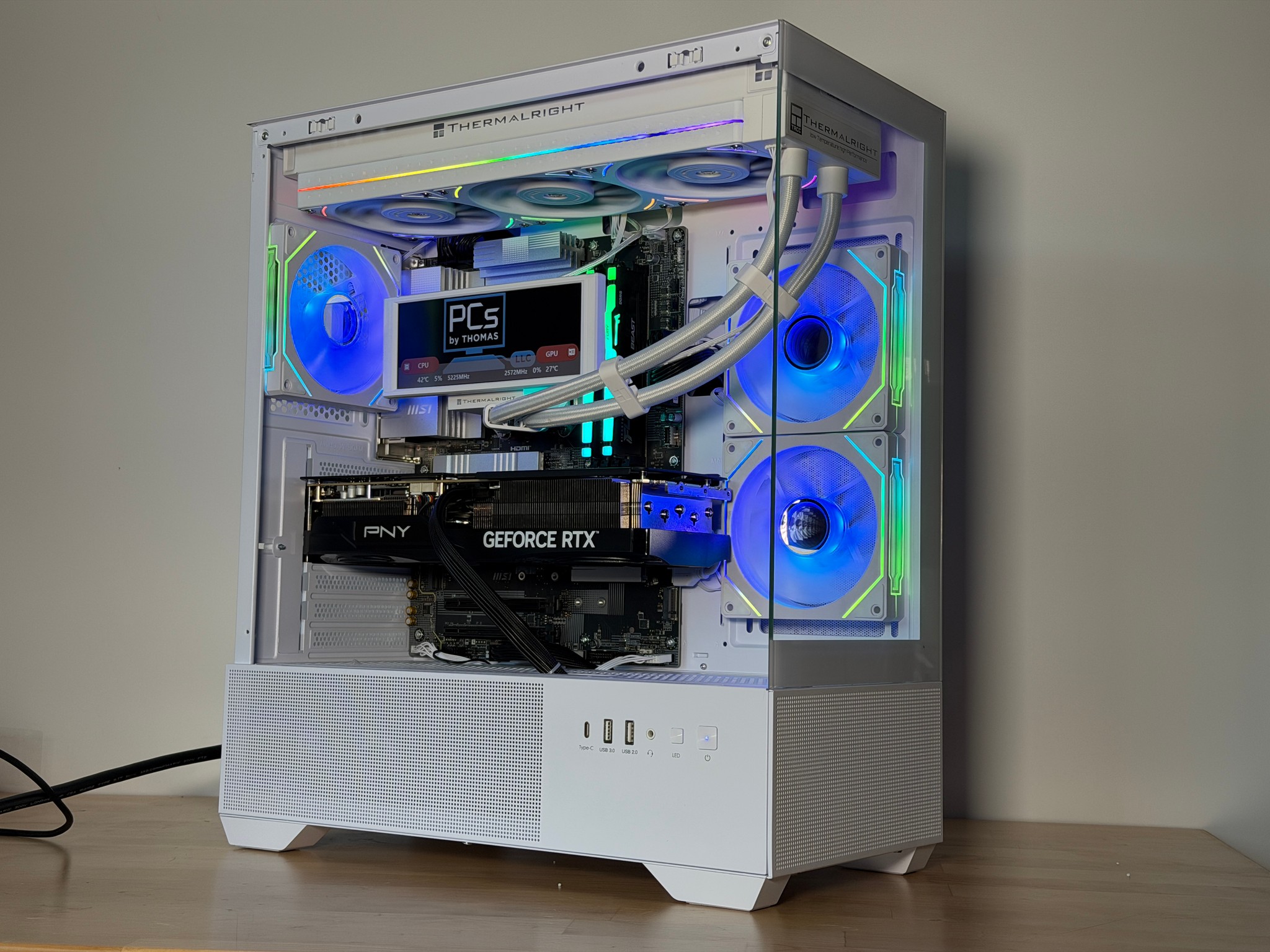 RTX 5070ti Ryzen 7 9800x3d Gaming PC