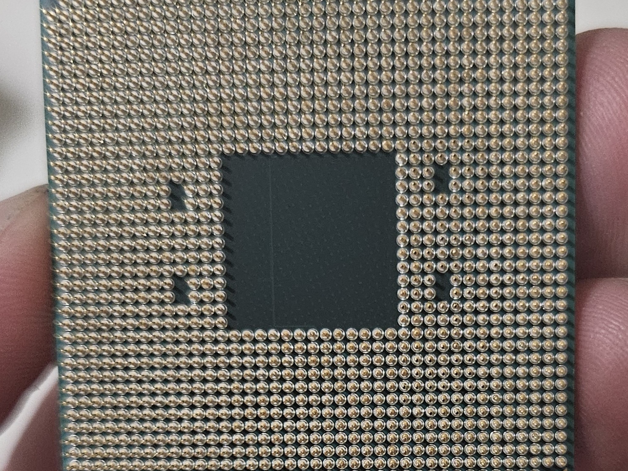*PERFECT CONDITION* AMD Ryzen 9 5950x