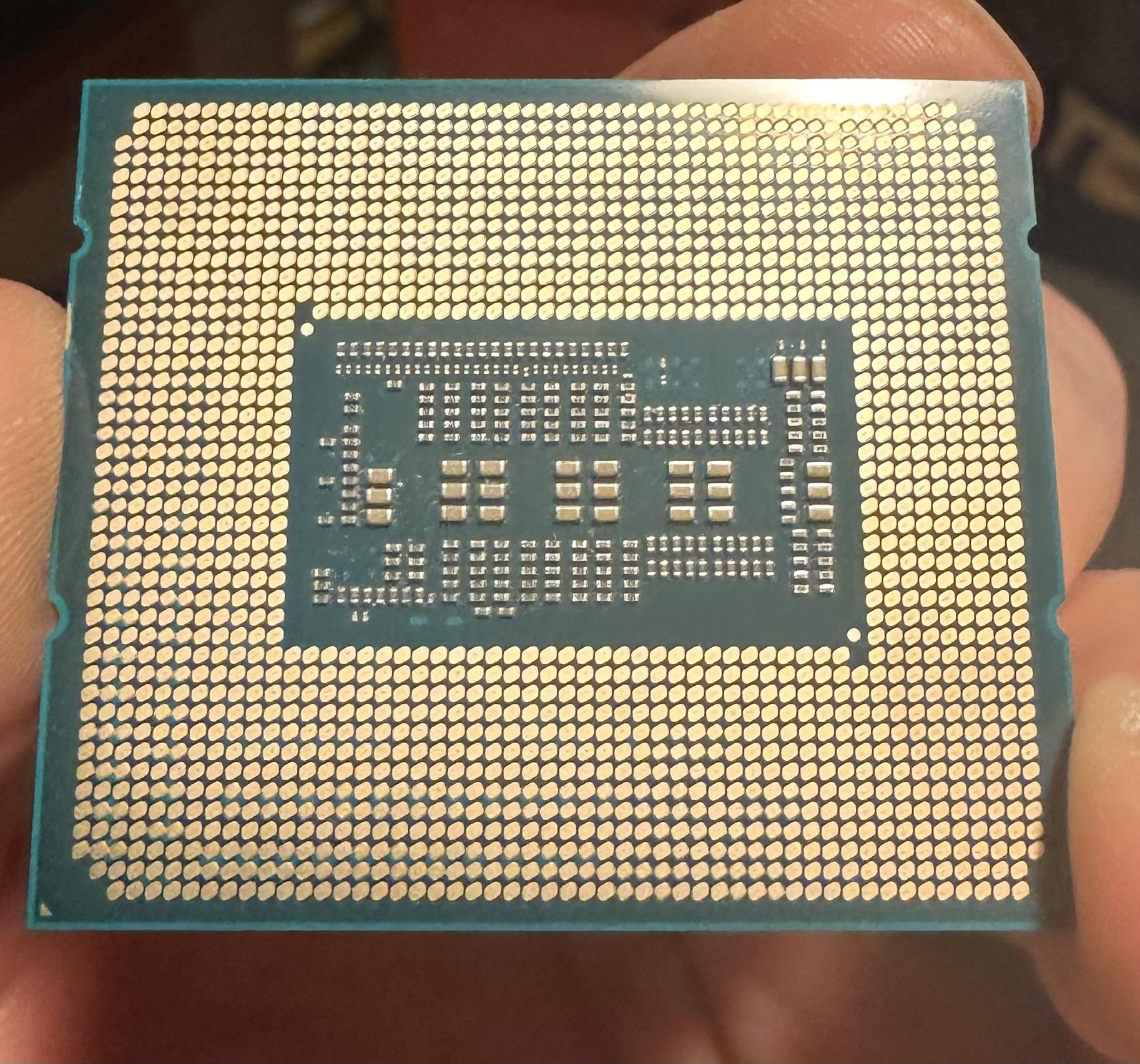 Intel® Core™ i9-14900KS Desktop Processor 24 cores (8 P-cores + 16 E-cores)