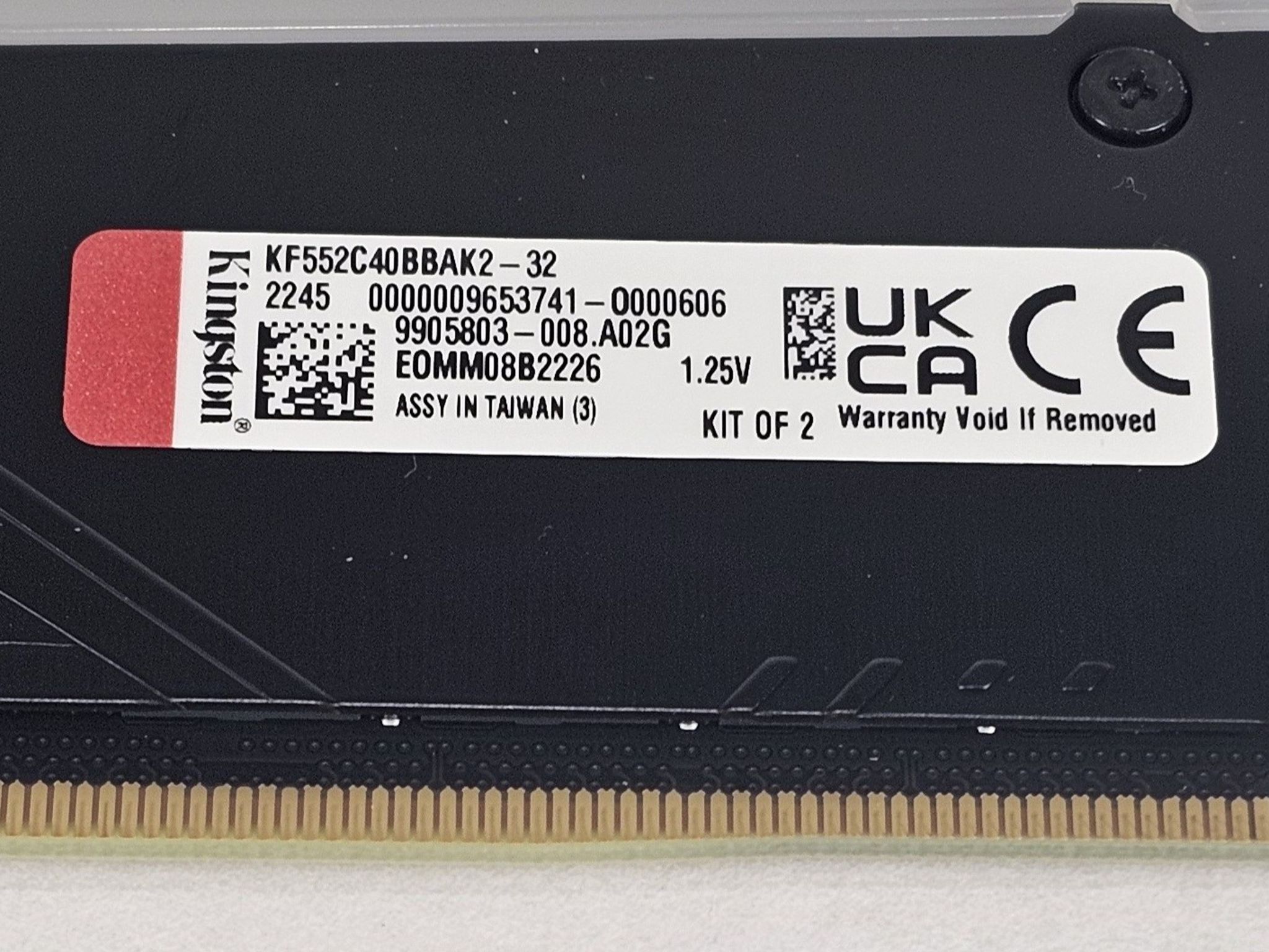 32GB DDR5 (2x16GB) CL40 5200MT/s Kingston FURY Beast RGB