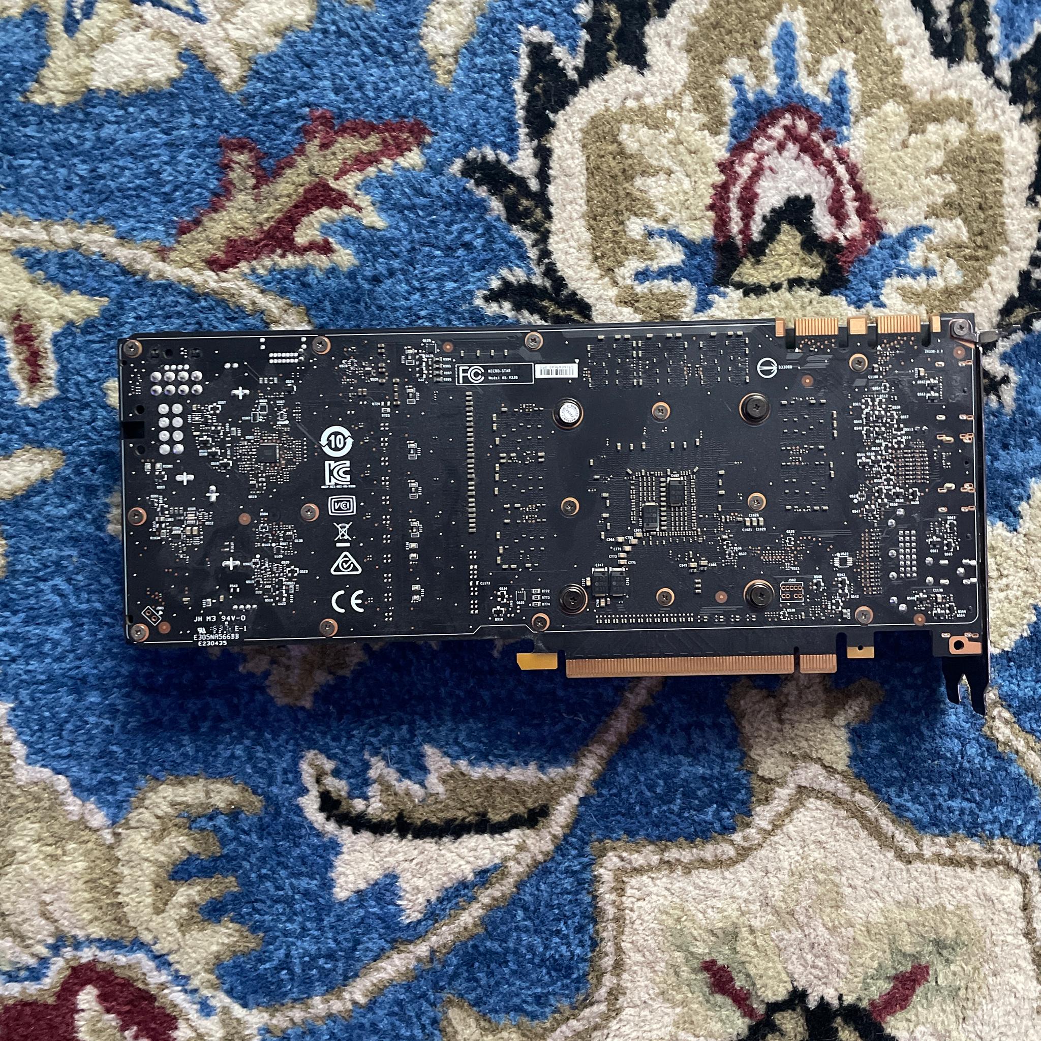 GTX 1070 aero Msi 8gb