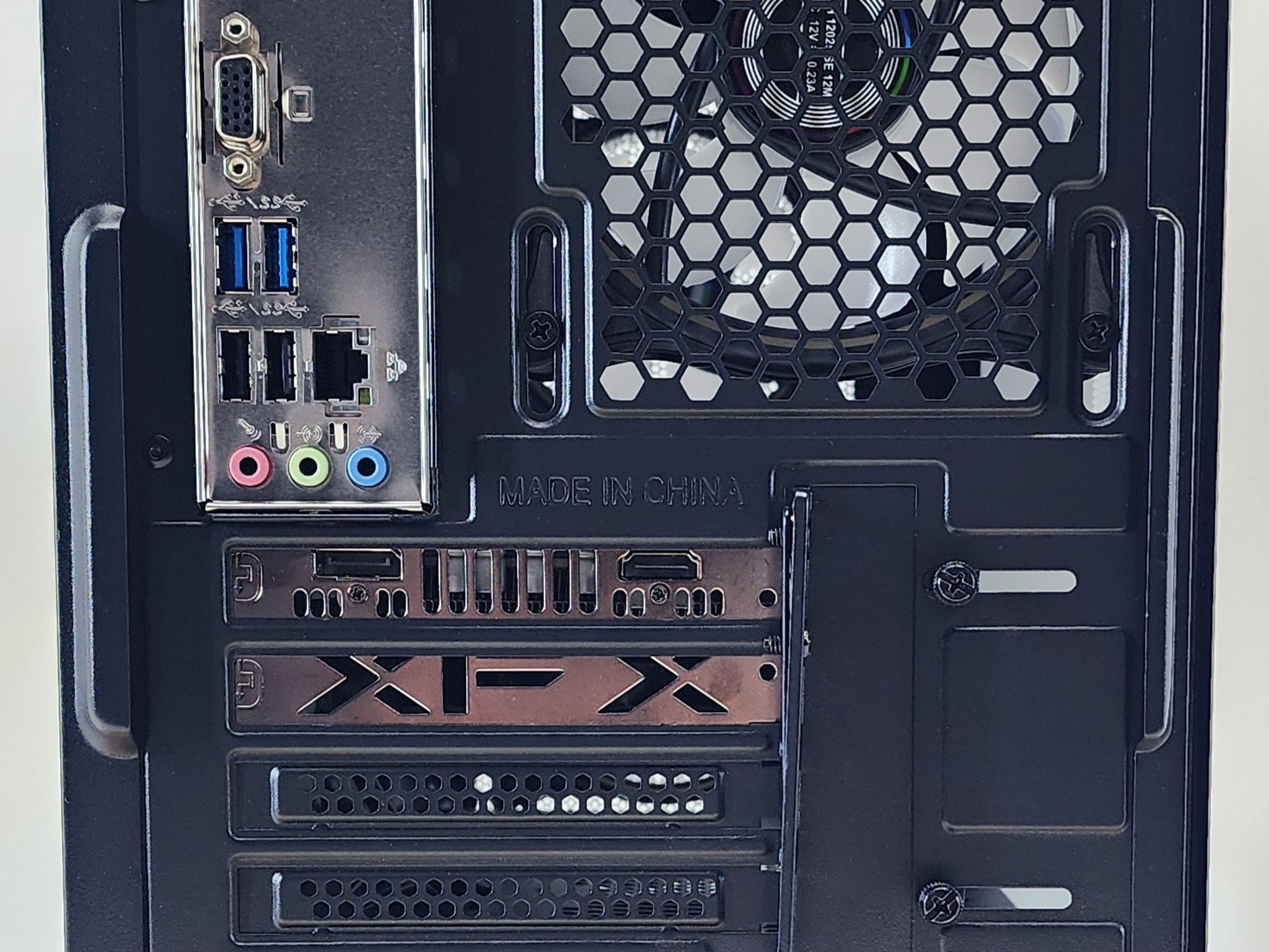 Gaming PC Ryzen 5 5600G 16GB RAM 1TB SSD RX 6500 XT 4GB Windows 11 Computer