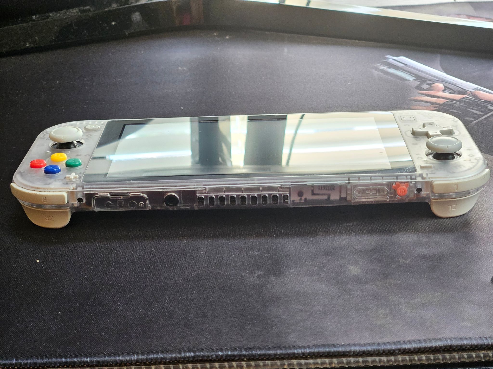 Nintendo Switch Lite Clear shell