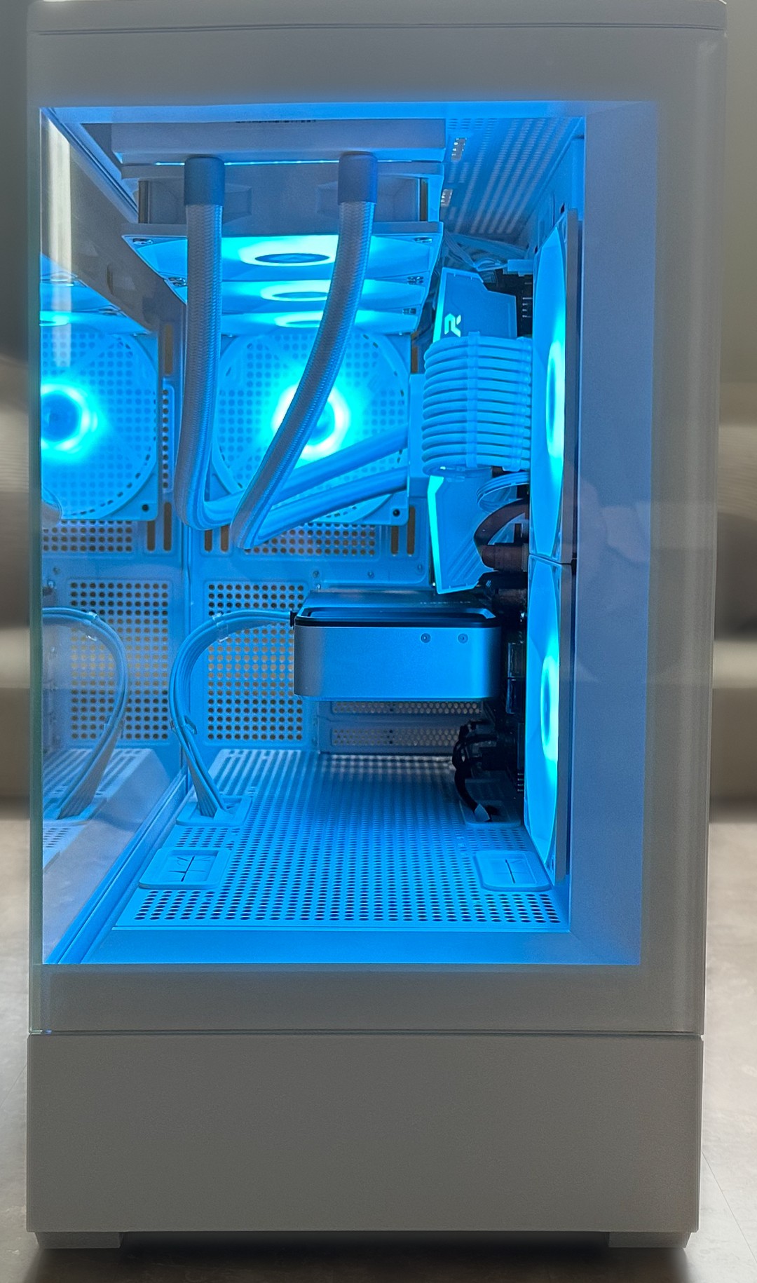 Ryzen 5 5600X | RTX 3060 Ti | 32gb RAM| 1Tb | Jawa