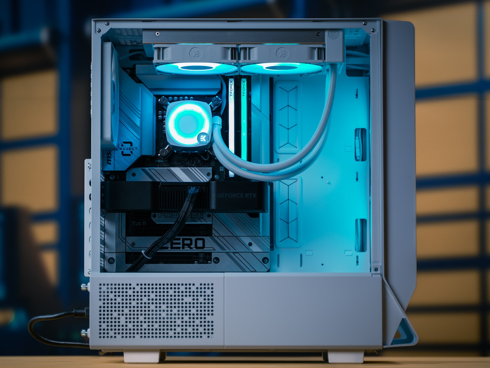 “H1D3W4R3” RTX 4070 SUPER i7 13700KF 32GB Windows 11 PRO 2TB M.2 Workstation Gaming PC