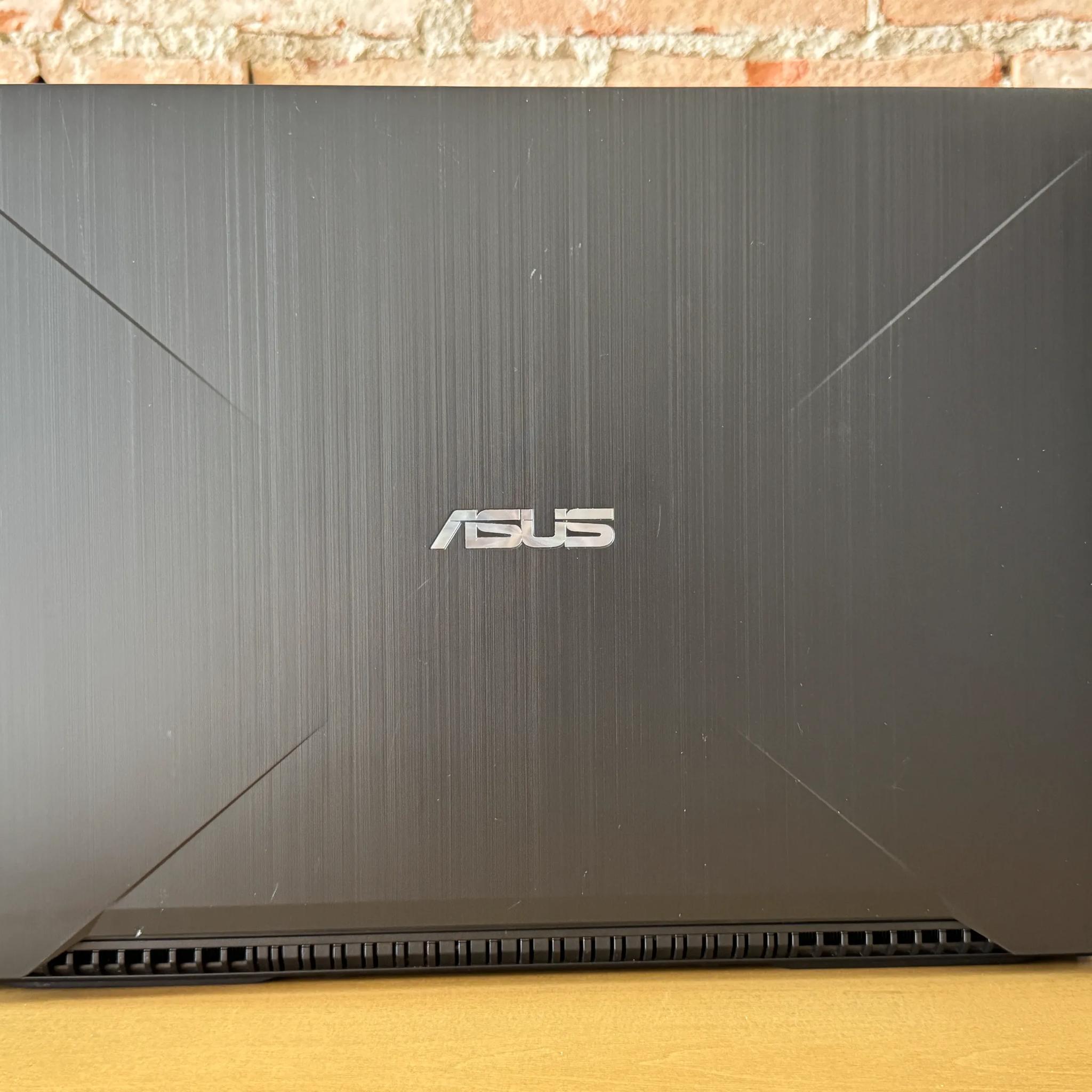 Asus FX503VM-NS52 Gaming Laptop i5-7300HQ Nvidia GTX 1060 16GB RAM1 1TB NVMe Windows 11 Refurbished
