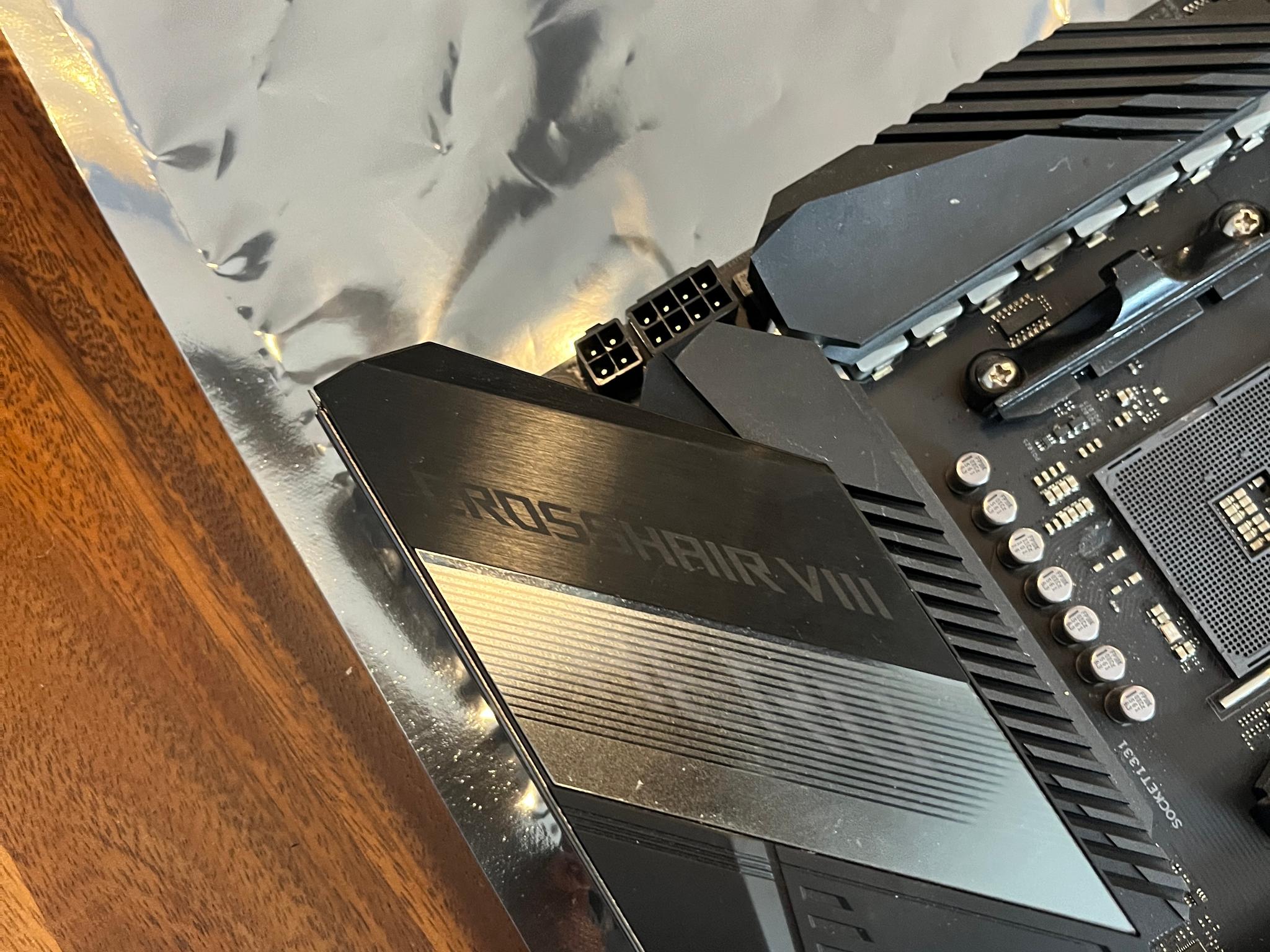 ASUS ROG Crosshair VIII Hero AMD X570 ATX Motherboard AM4