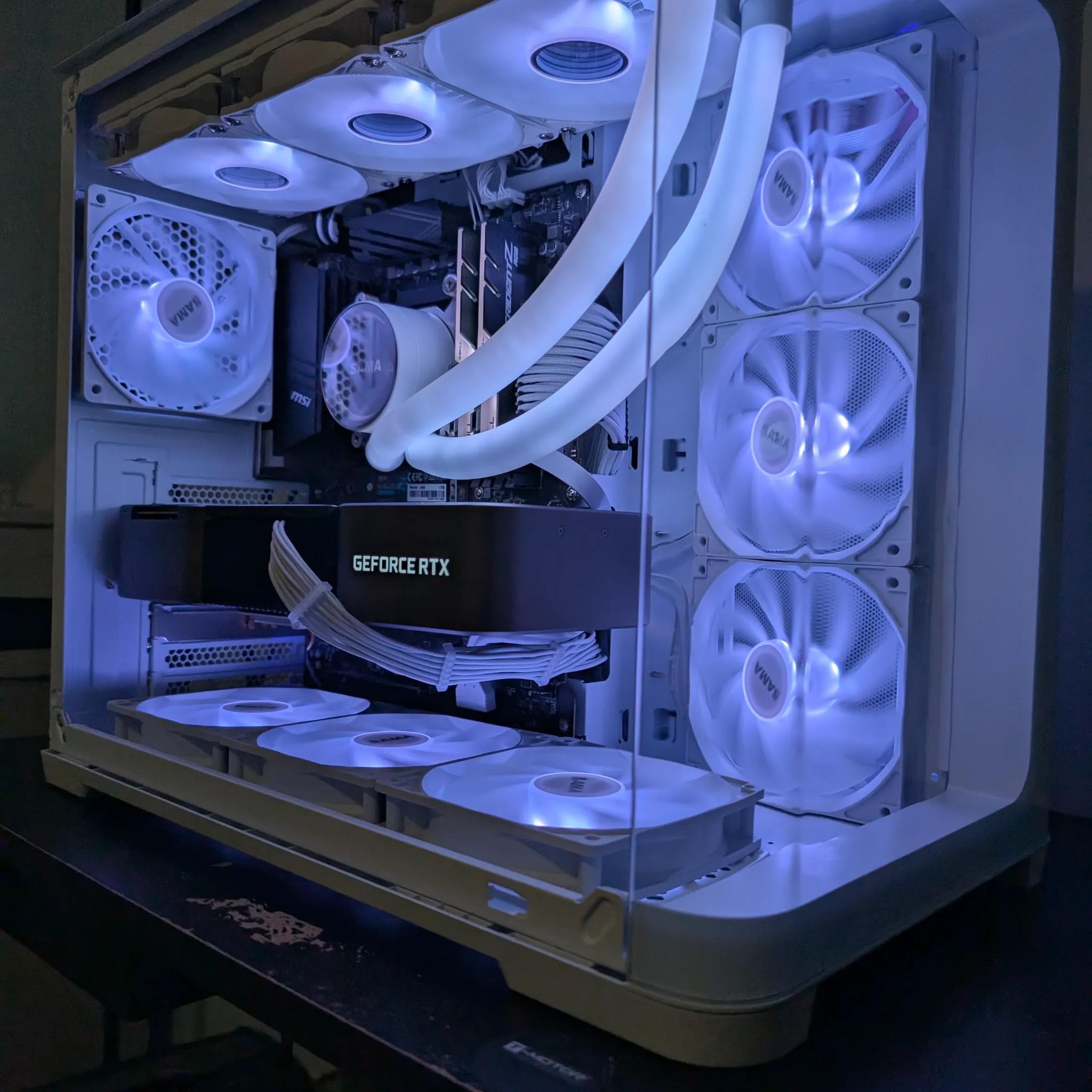 Top Tier RTX 4k Gaming PC - Ryzen 7 5800x3d | RTX 3090 | DDR4 32 GB 3600 | 1 TB NVME Liquid Cooled
